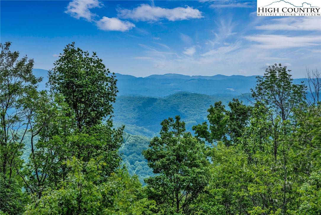 Todd, NC 28684,289 Summit DR