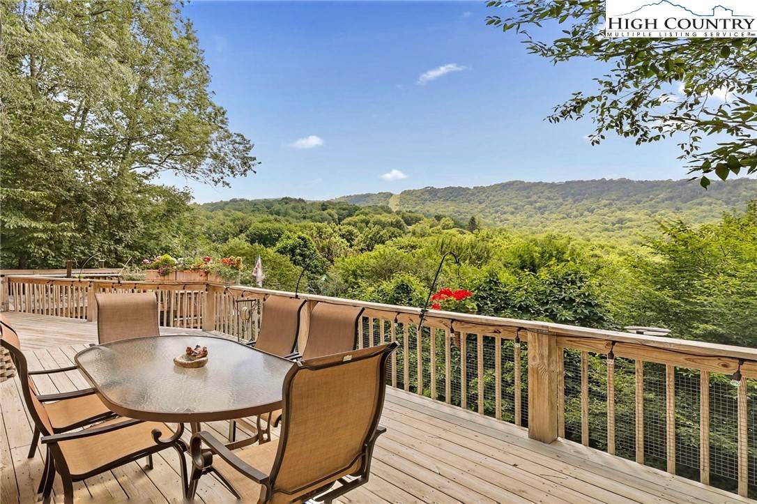 Beech Mountain, NC 28604,101 & 103 Greenbriar RD