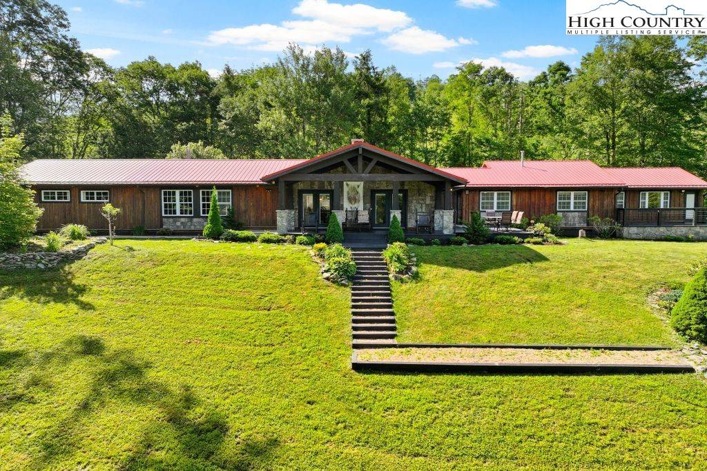 Banner Elk, NC 28604,26 Deer Run LN