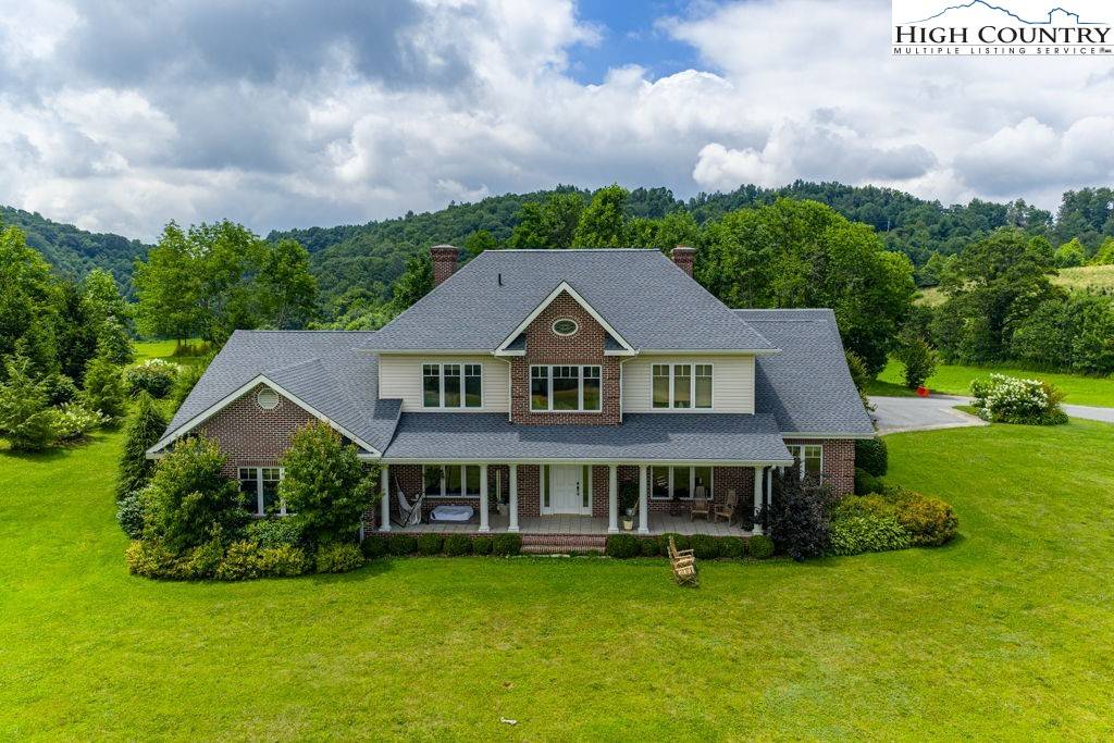 Boone, NC 28607,6985 Junaluska RD