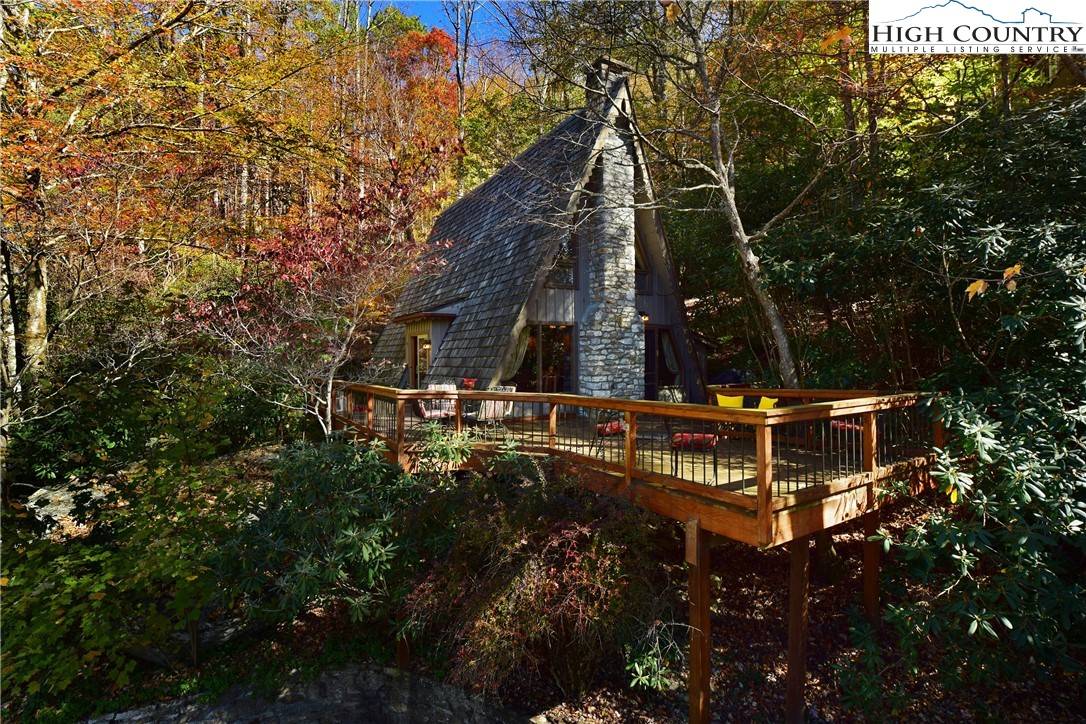 Boone, NC 28607,268 Cherry