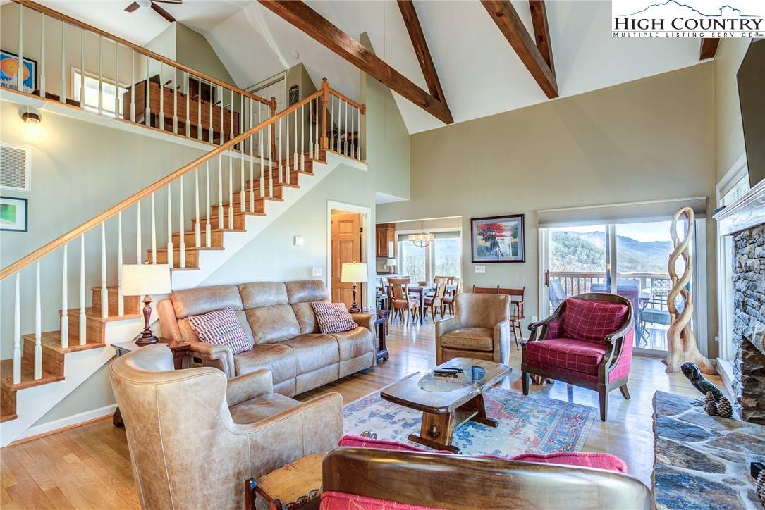 Blowing Rock, NC 28605,151 Locust LN