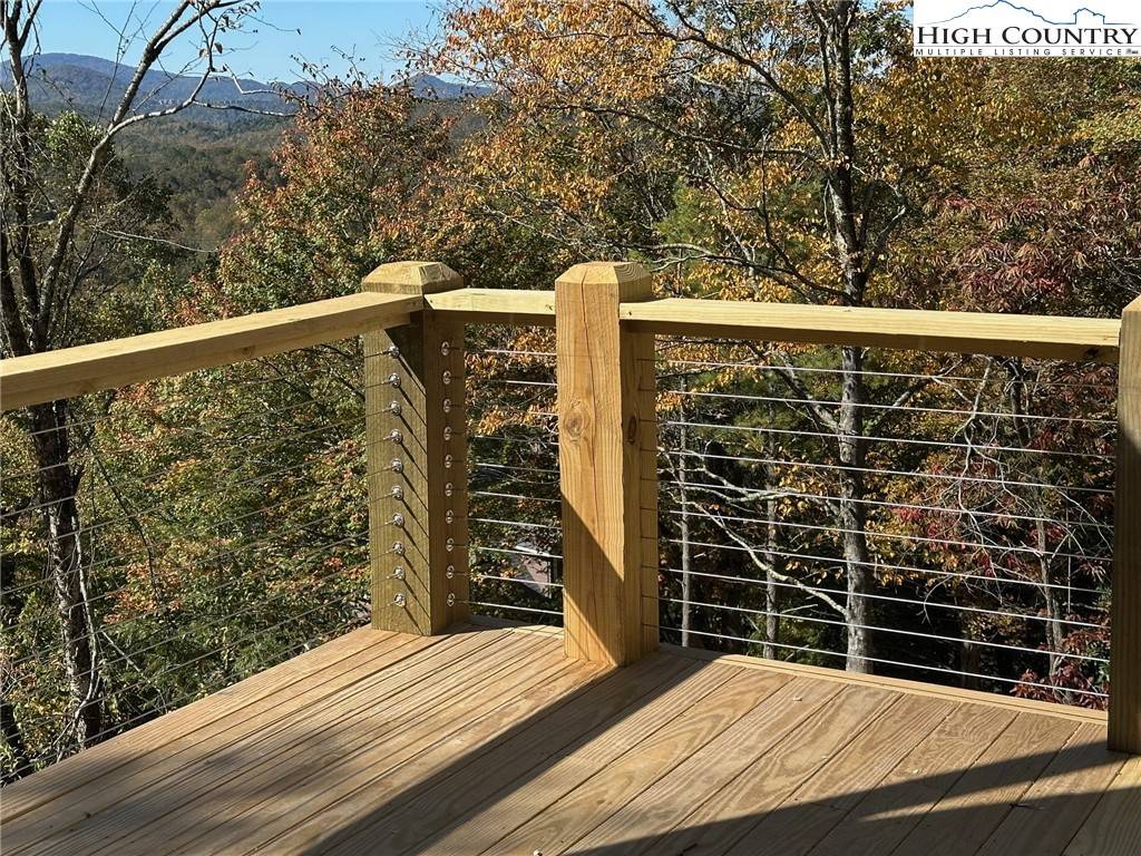 Blowing Rock, NC 28605,206 Spruce Pine TRL