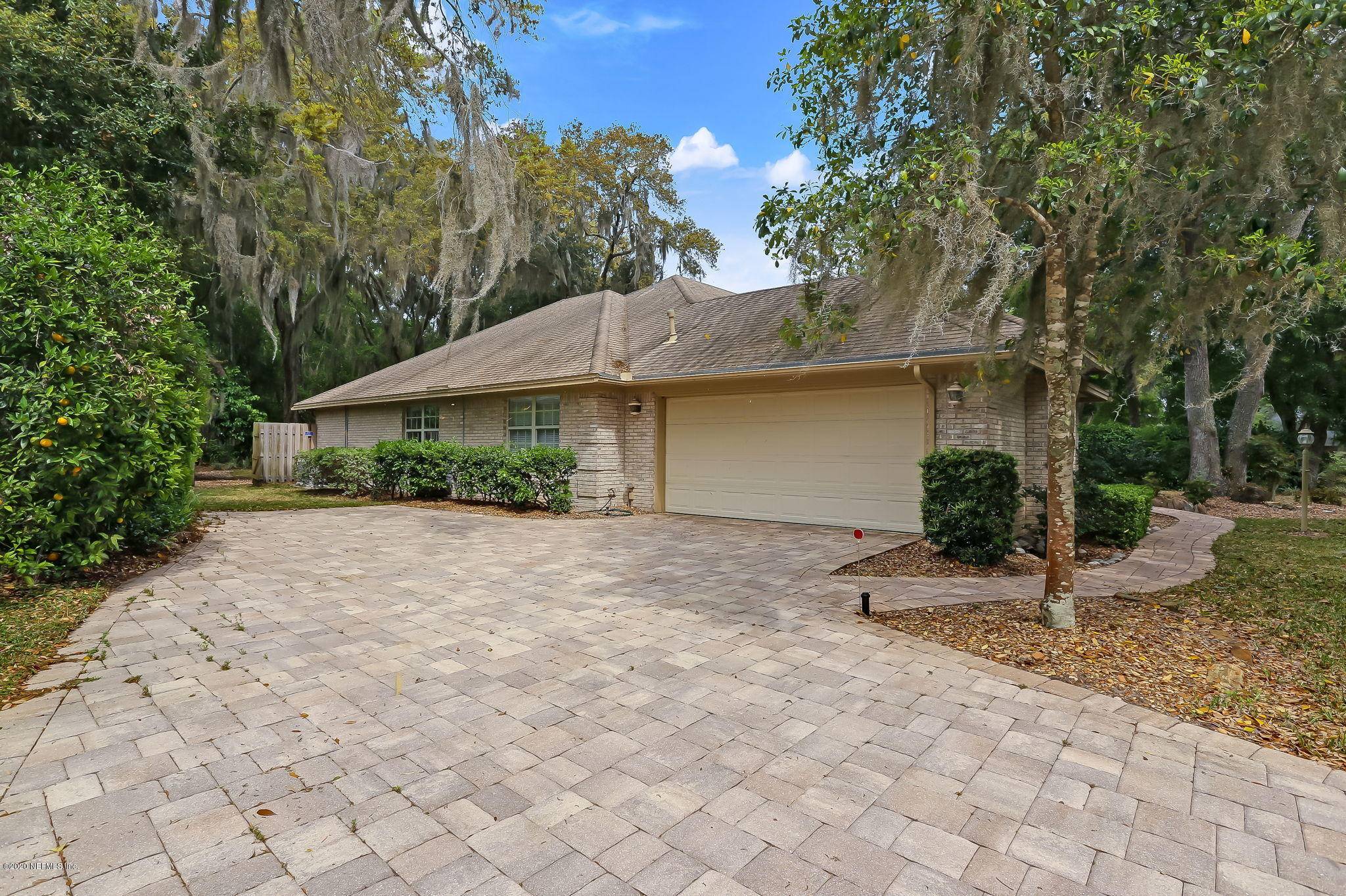 Fernandina Beach, FL 32034,1582 CANOPY DR