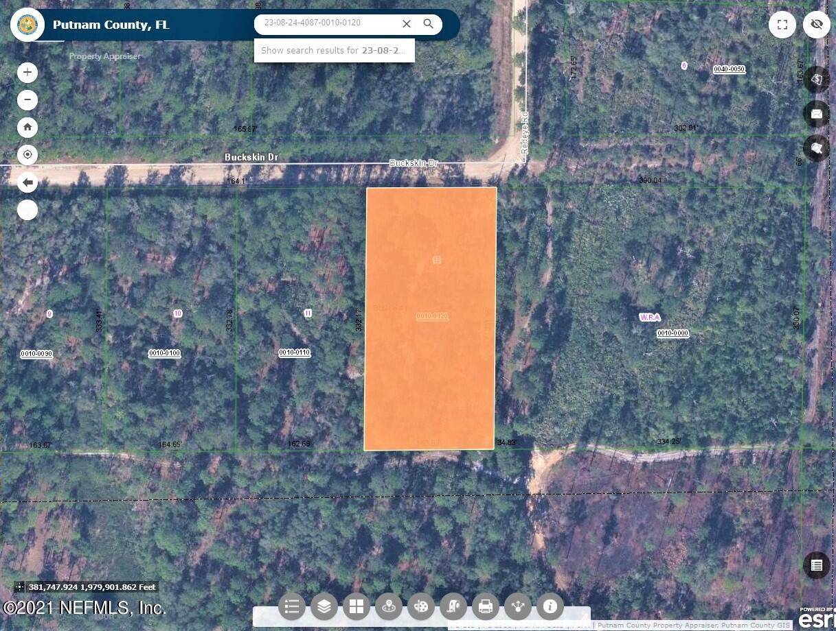 Florahome, FL 32140,105 BUCKSKIN DR