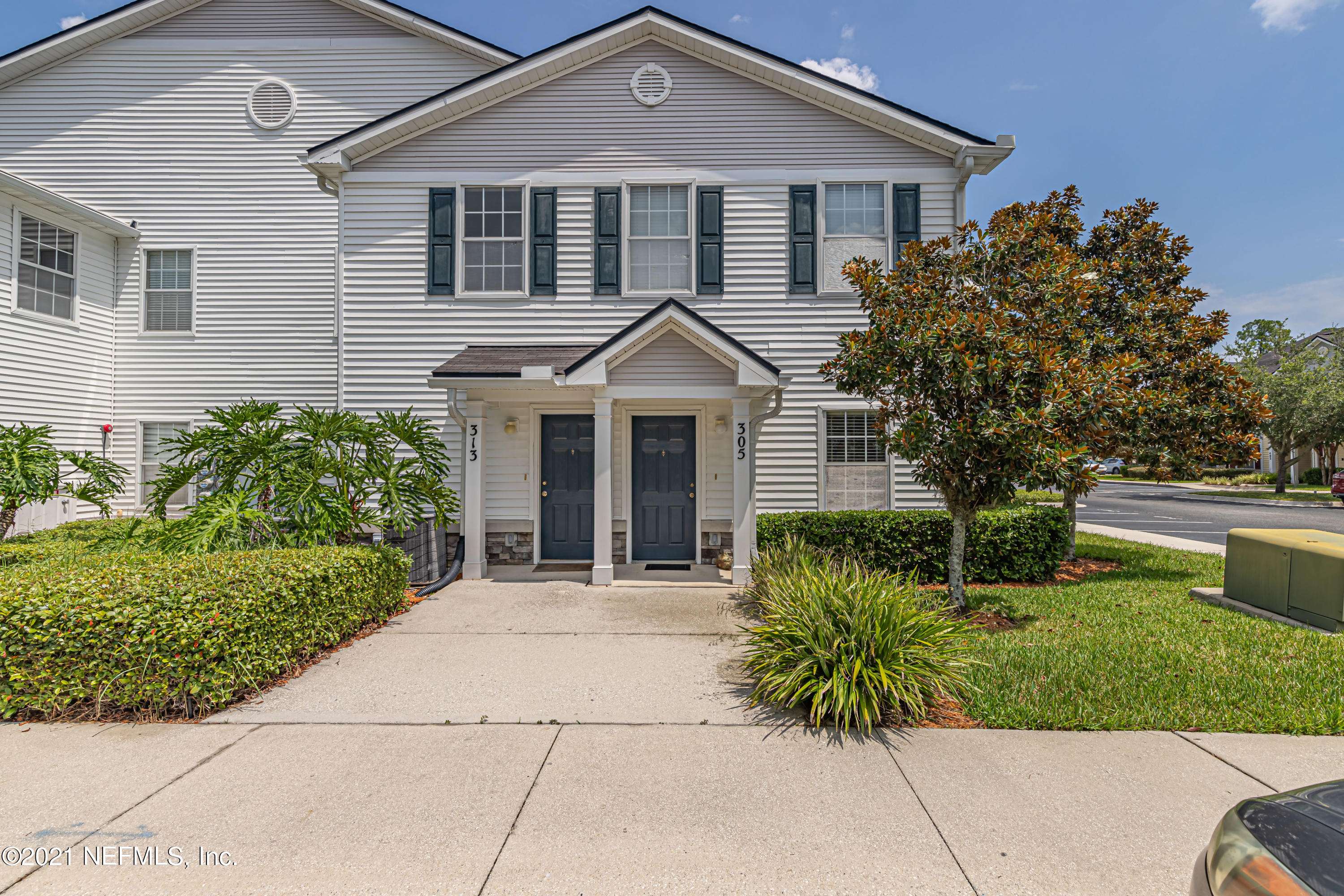 Fleming Island, FL 32003,2200 MARSH HAWK LN #305