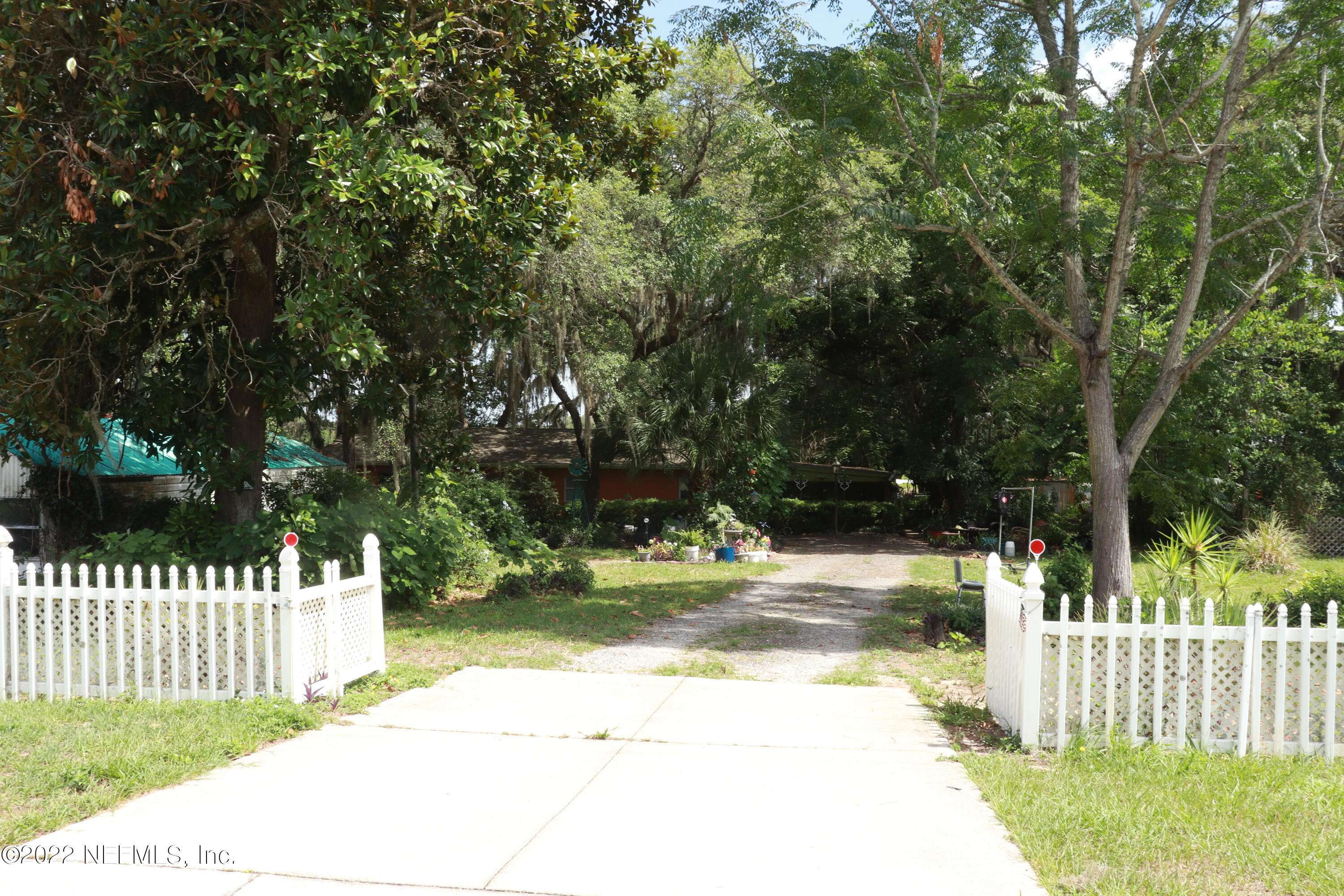 Keystone Heights, FL 32656,240 CARGO WAY