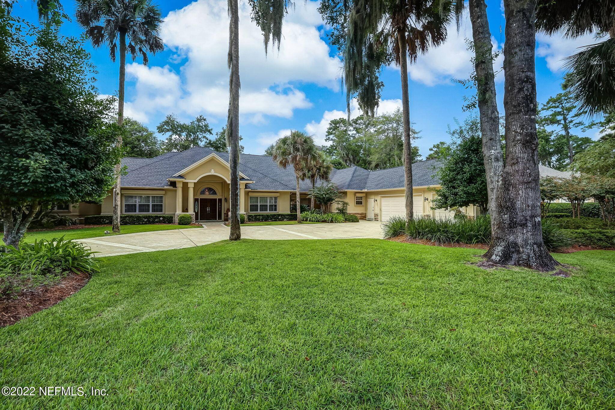 Ponte Vedra Beach, FL 32082,8049 WHISPER LAKE LN W