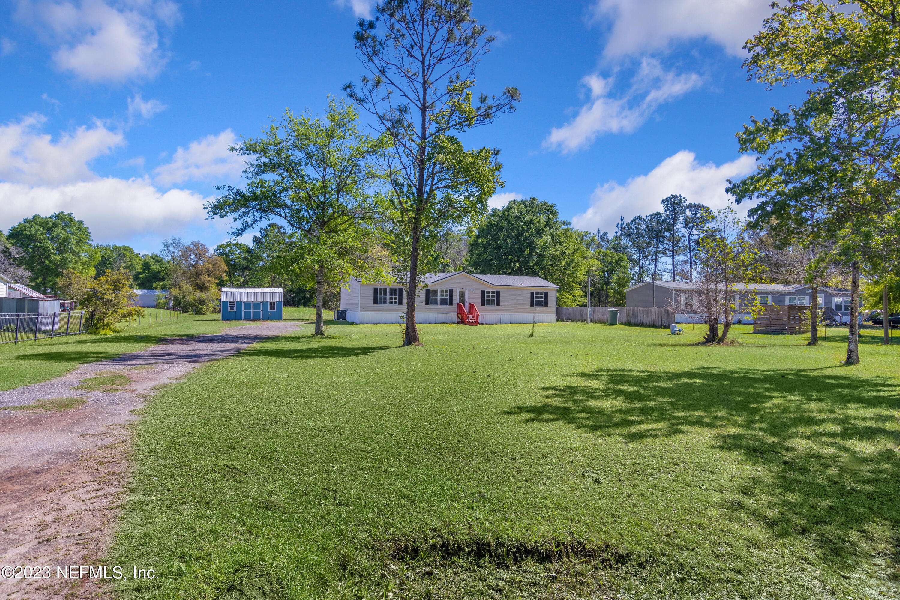 Callahan, FL 32011,44474 PINEBREEZE CIR