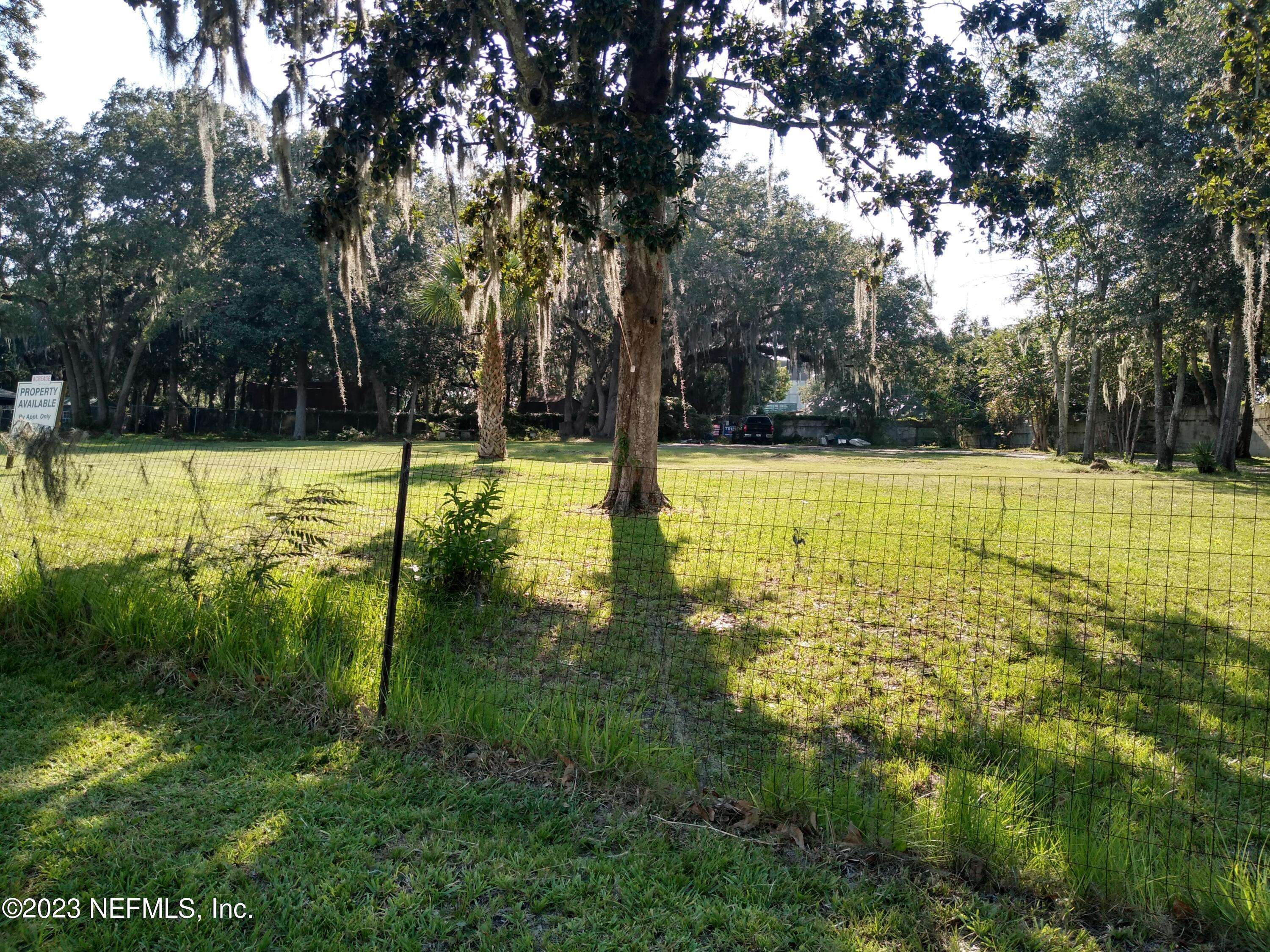 Orange Park, FL 32073,514 RIVER RD