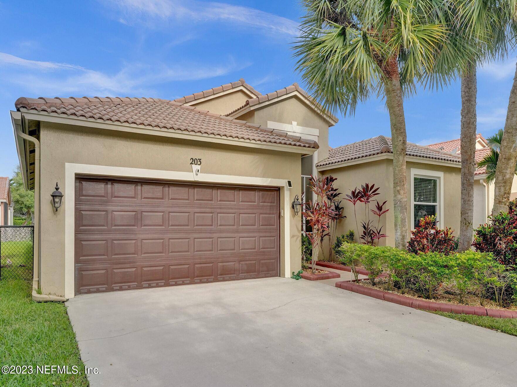 Royal Palm Beach, FL 33411,203 SEMINOLE LAKES DR