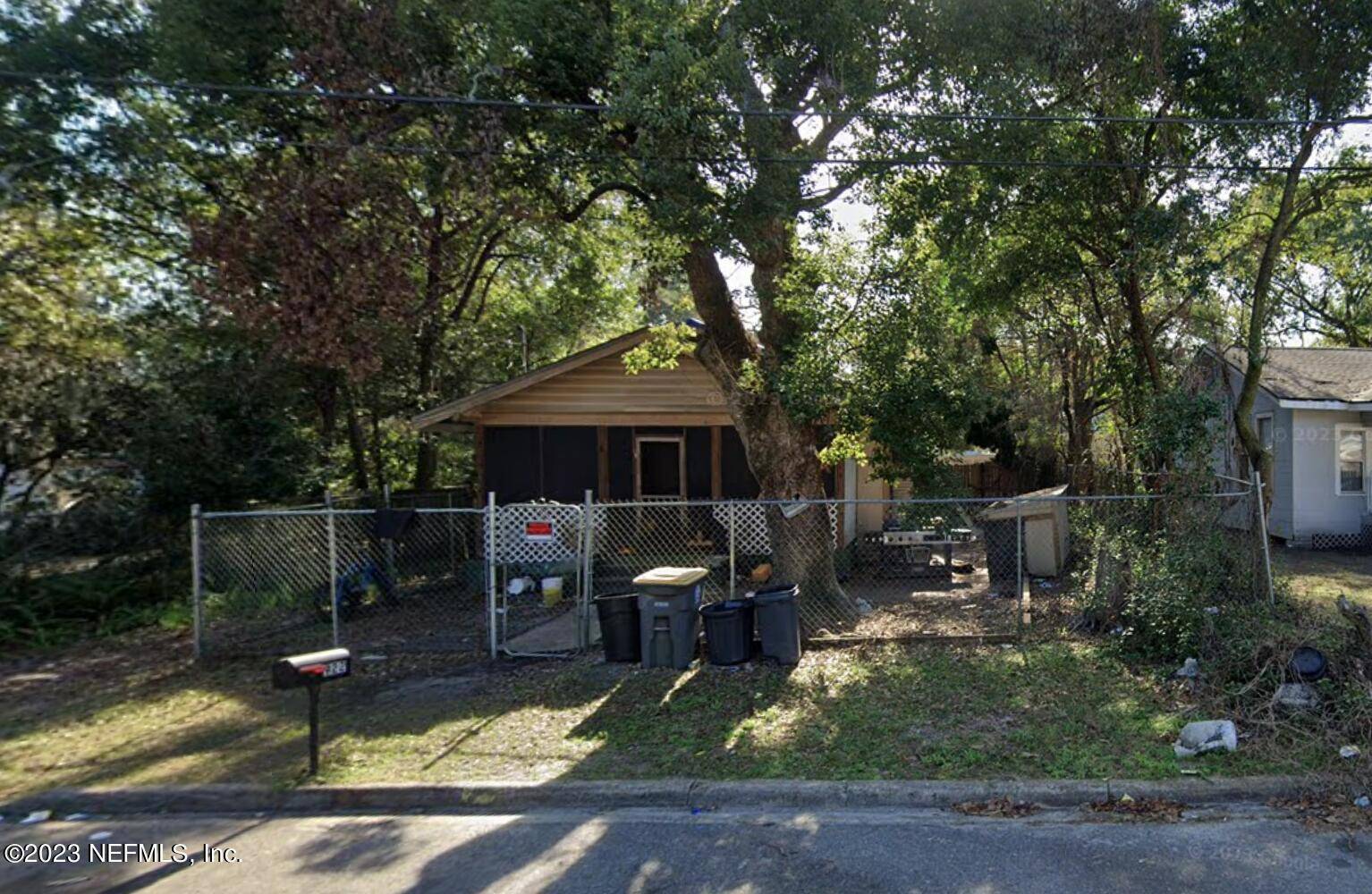 Jacksonville, FL 32208,922 GLENCARIN ST