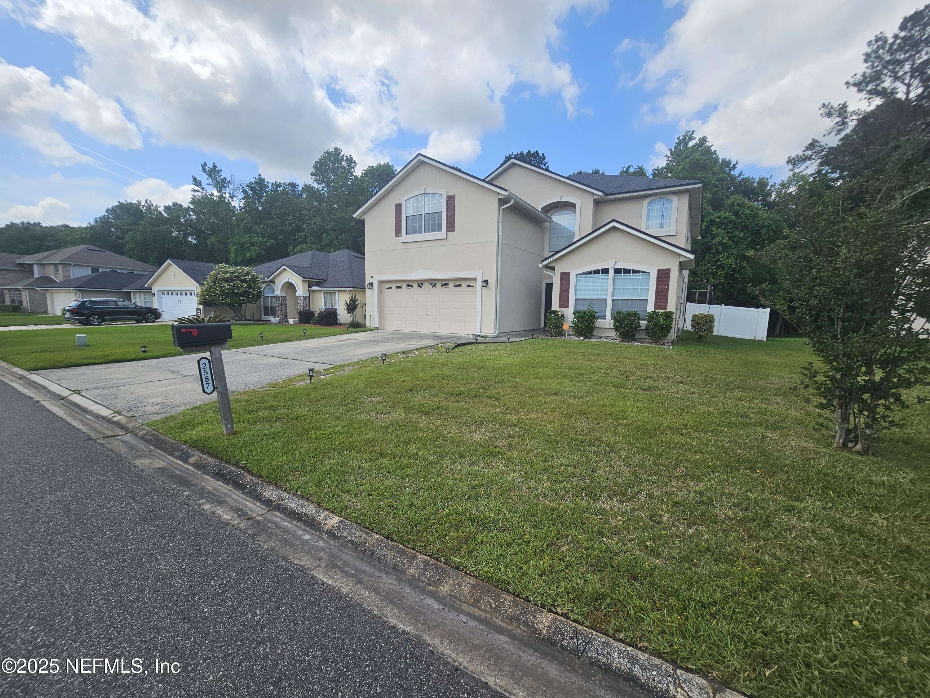 Orange Park, FL 32073,2587 WATERMILL DR