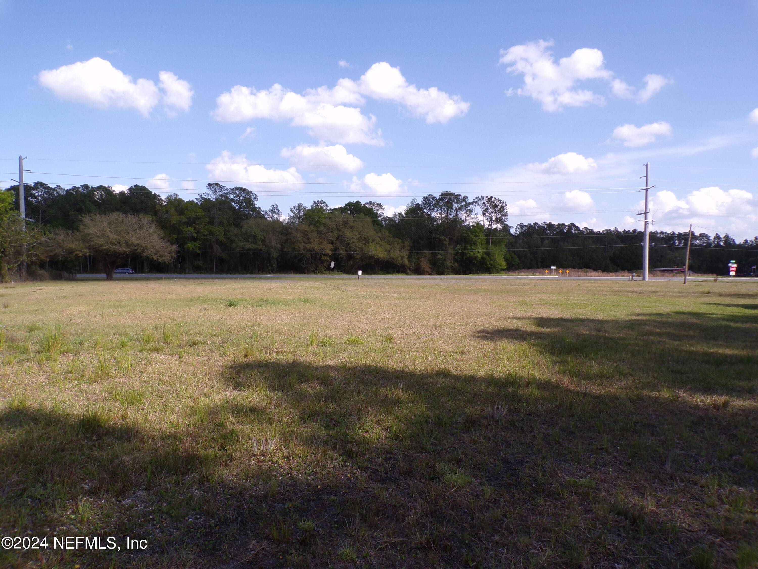 Lawtey, FL 32058,20208 N US HWY 301