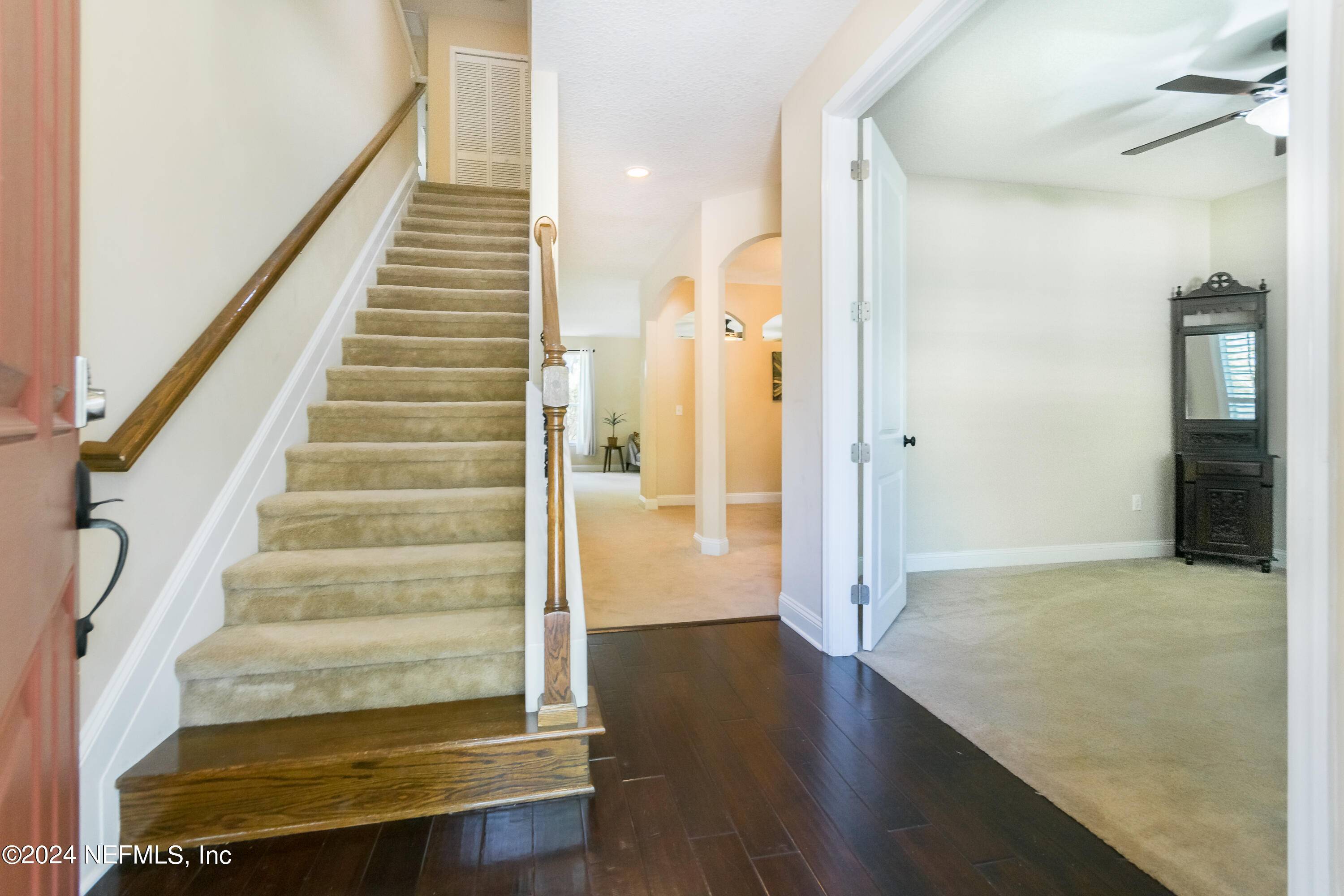 Jacksonville, FL 32223,12097 MANDRAKE WOODS CT