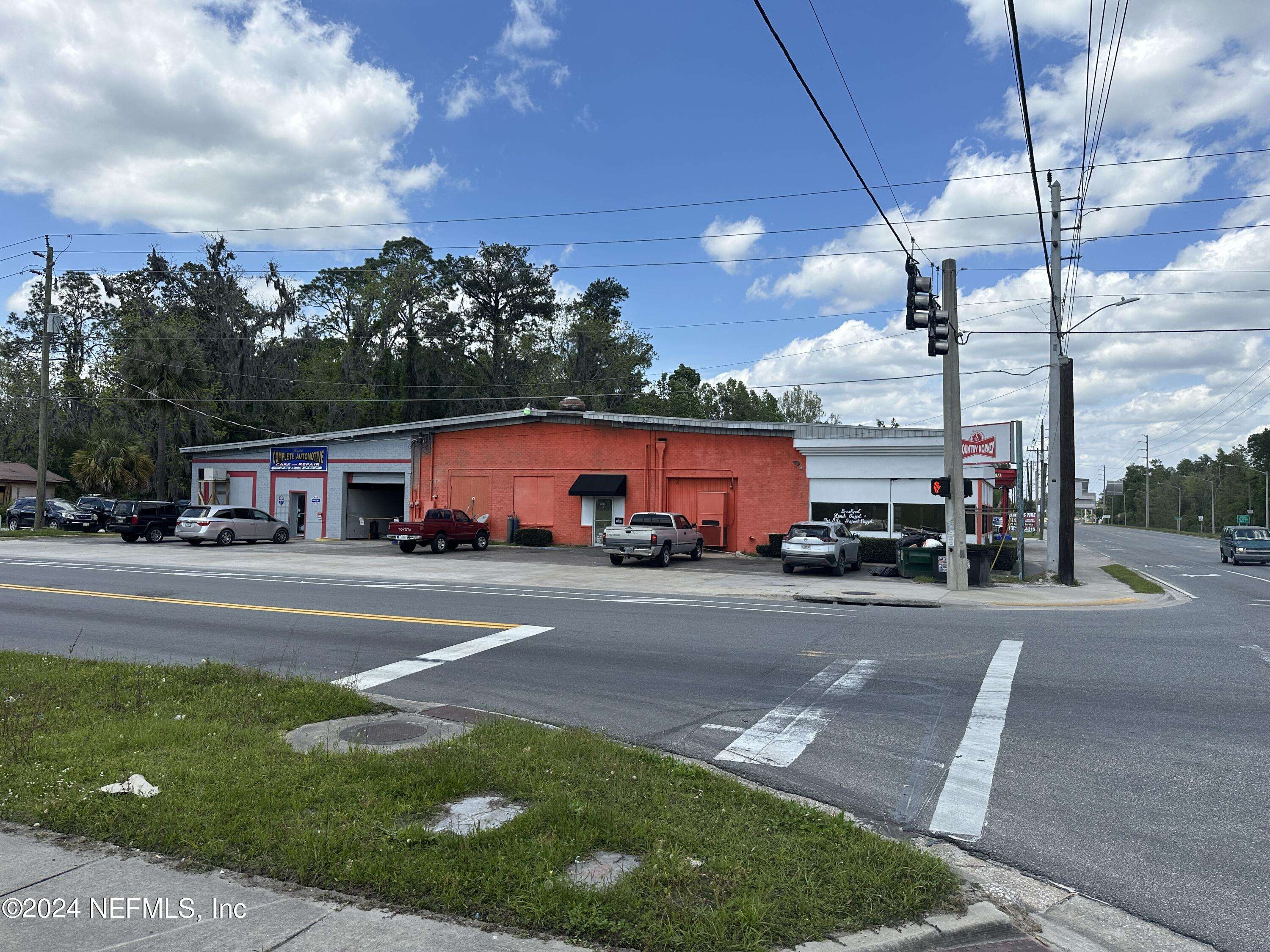 Lake City, FL 32055,1100 N MARION AVE