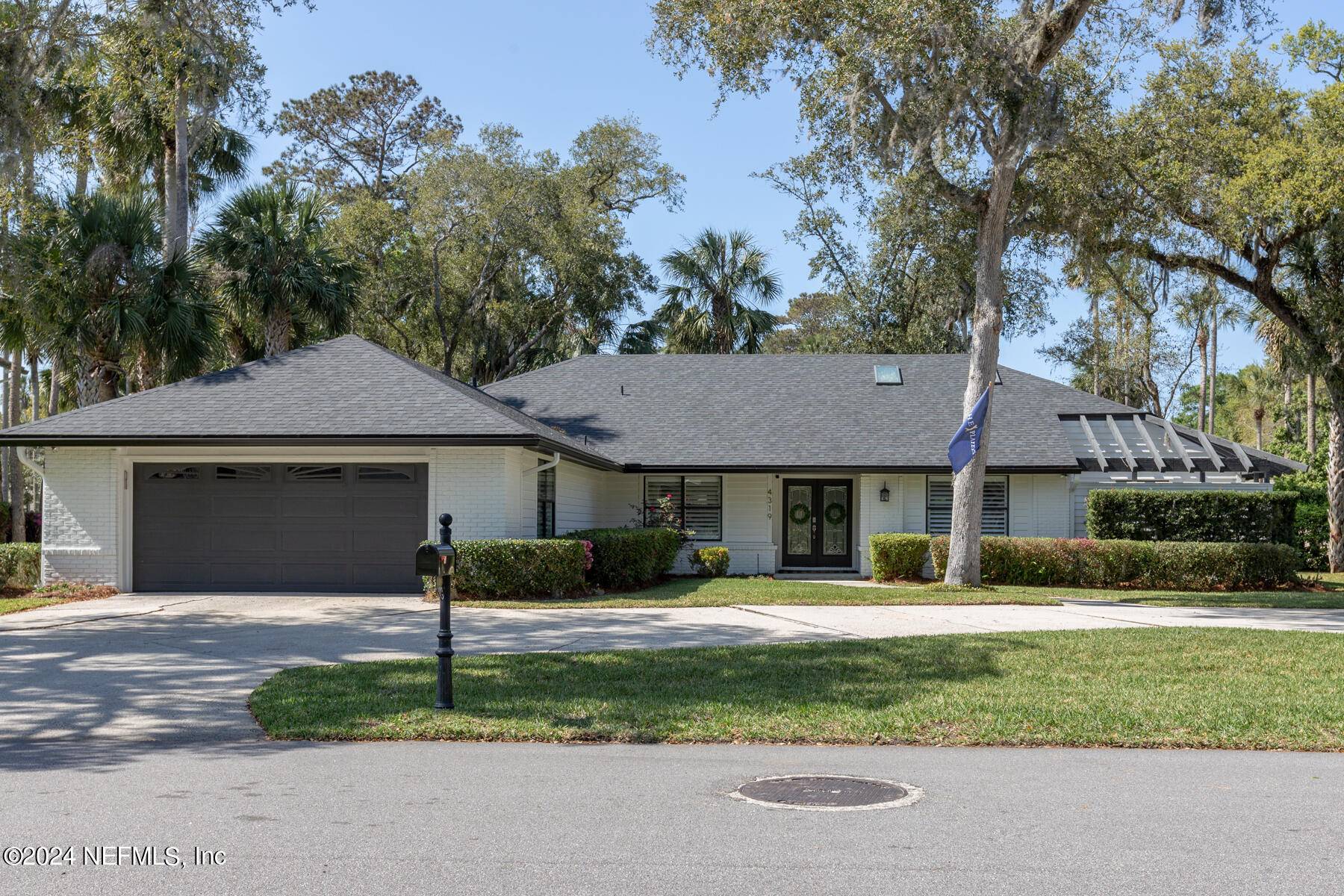 Ponte Vedra Beach, FL 32082,4319 BLUE HERON DR