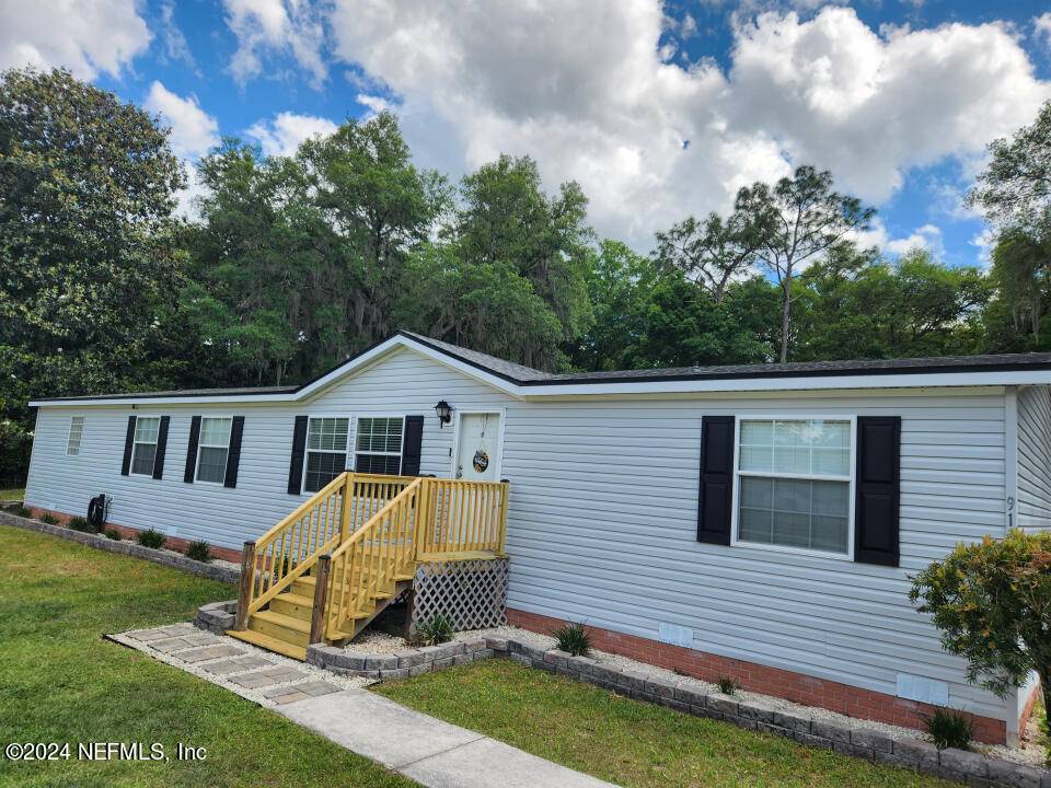 Green Cove Springs, FL 32043,911 HALE RD