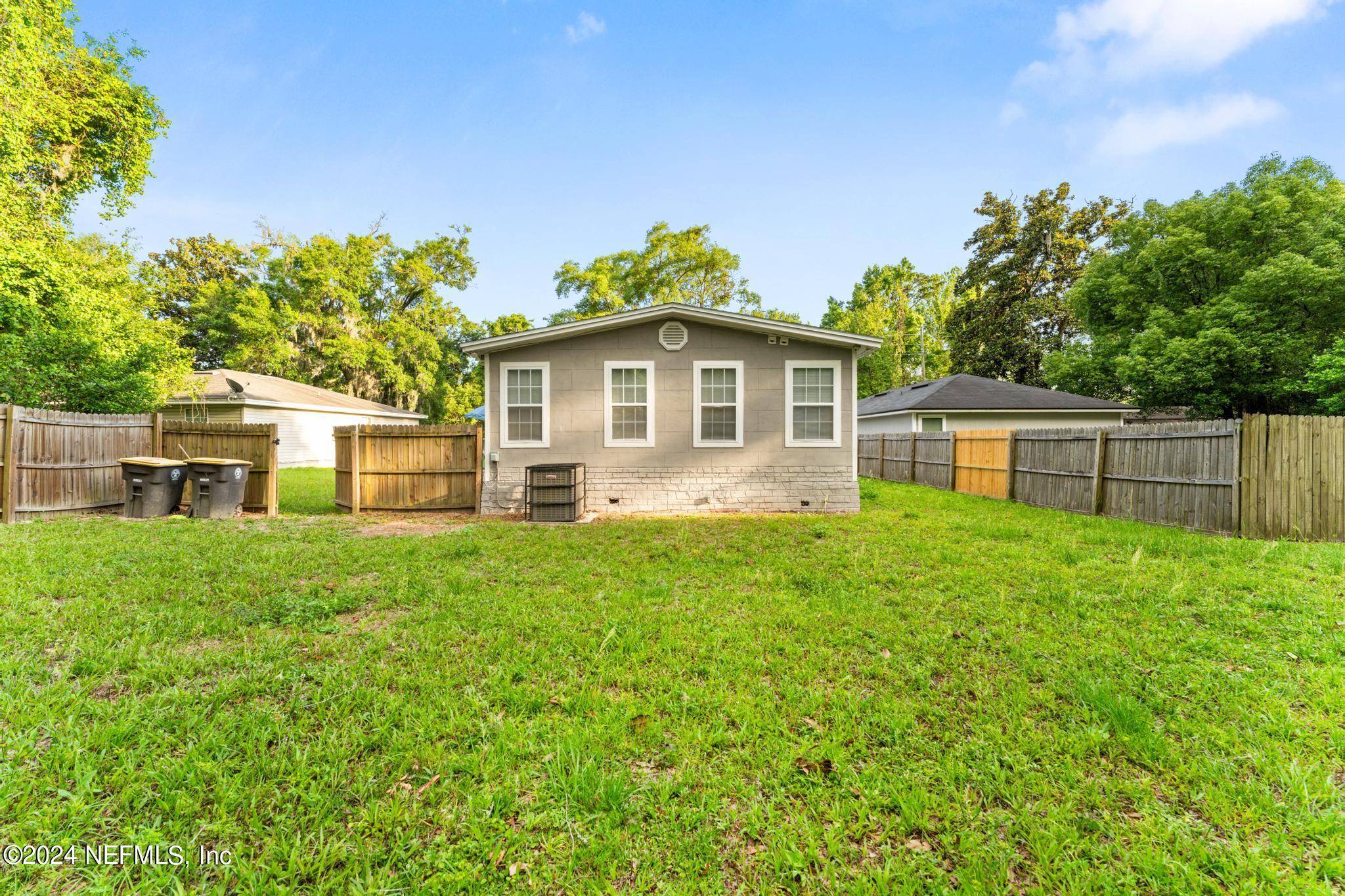 Jacksonville, FL 32208,3759 SOUTEL DR