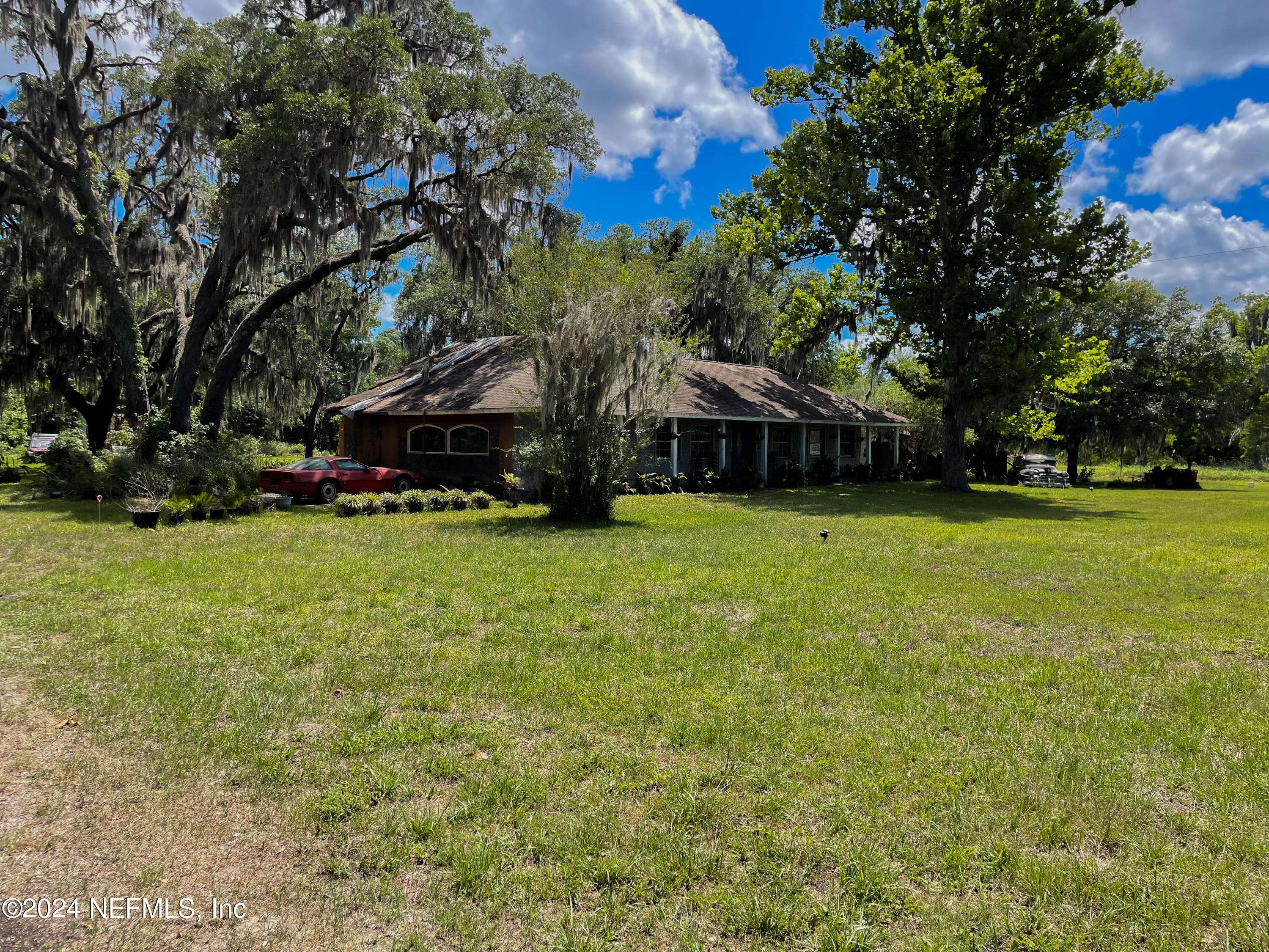 East Palatka, FL 32131,149 E MCCORMICK RD