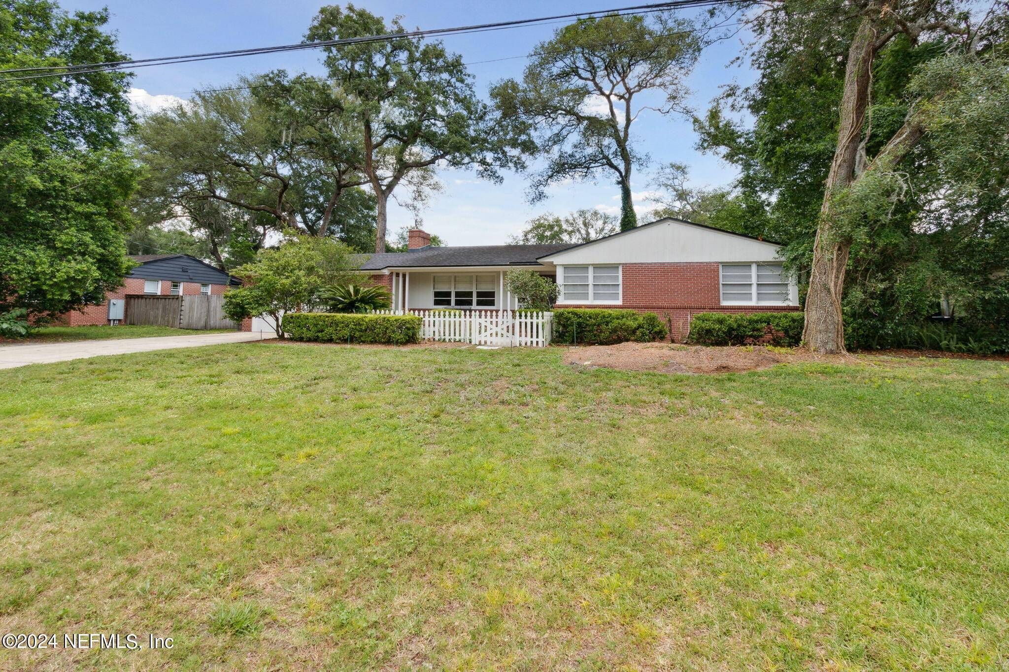 Jacksonville, FL 32210,4692 NOTTINGHAM RD