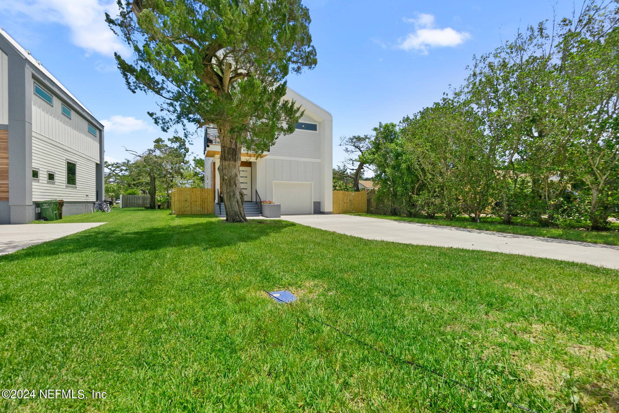 St. Augustine, FL 32080,102 MENENDEZ RD