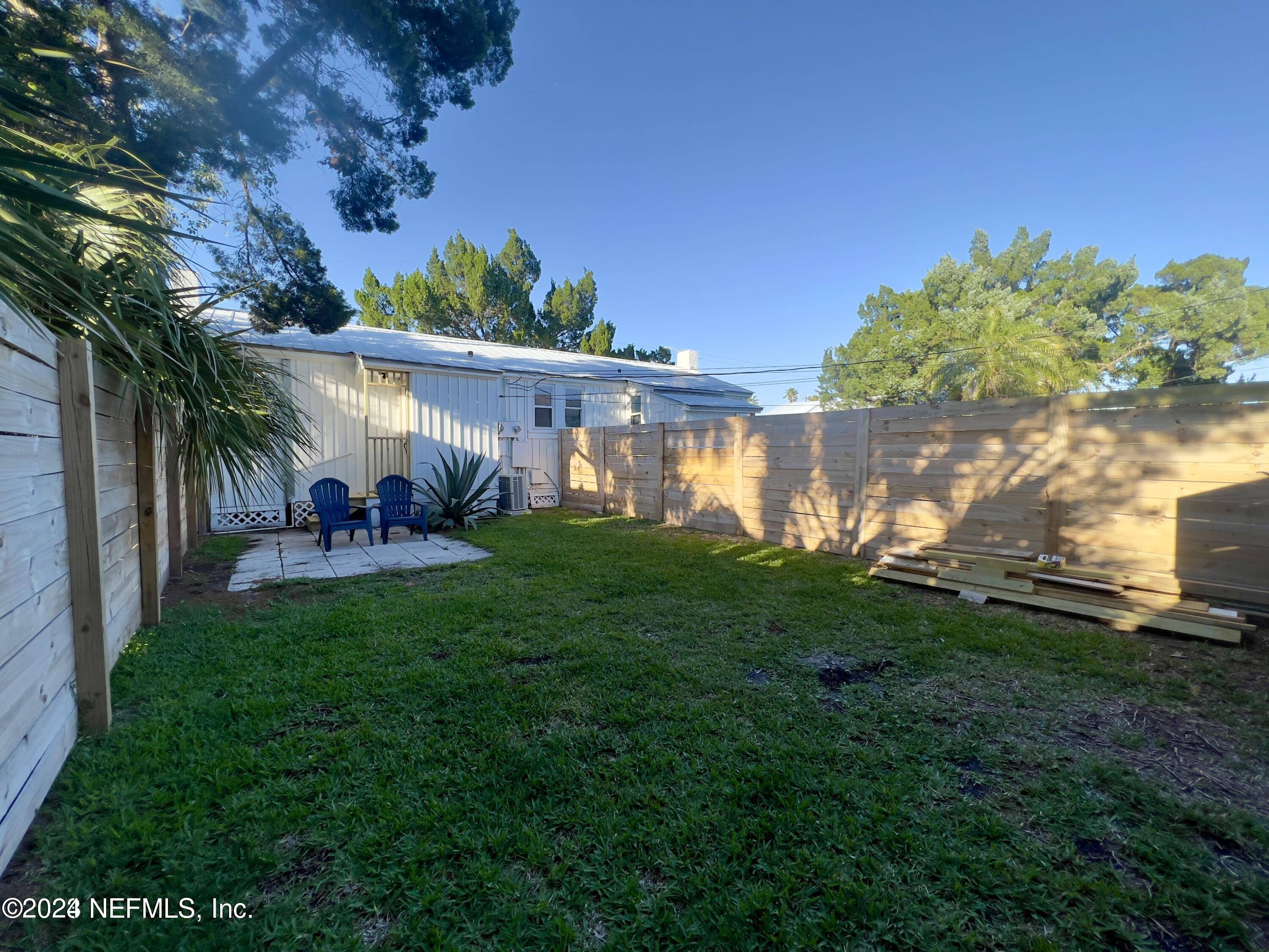 St Augustine, FL 32080,313 ANASTASIA BLVD #A & B