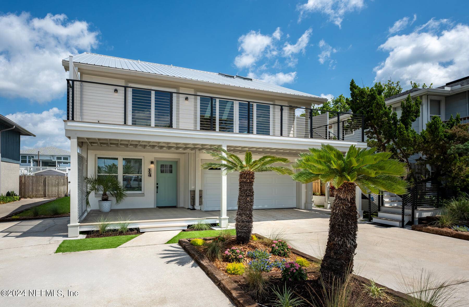 Neptune Beach, FL 32266,114 HOPKINS ST