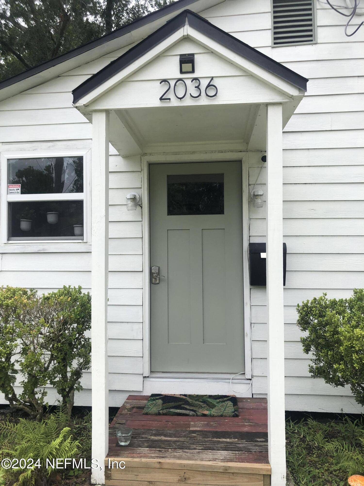 Jacksonville, FL 32207,2036 HUNTSFORD RD