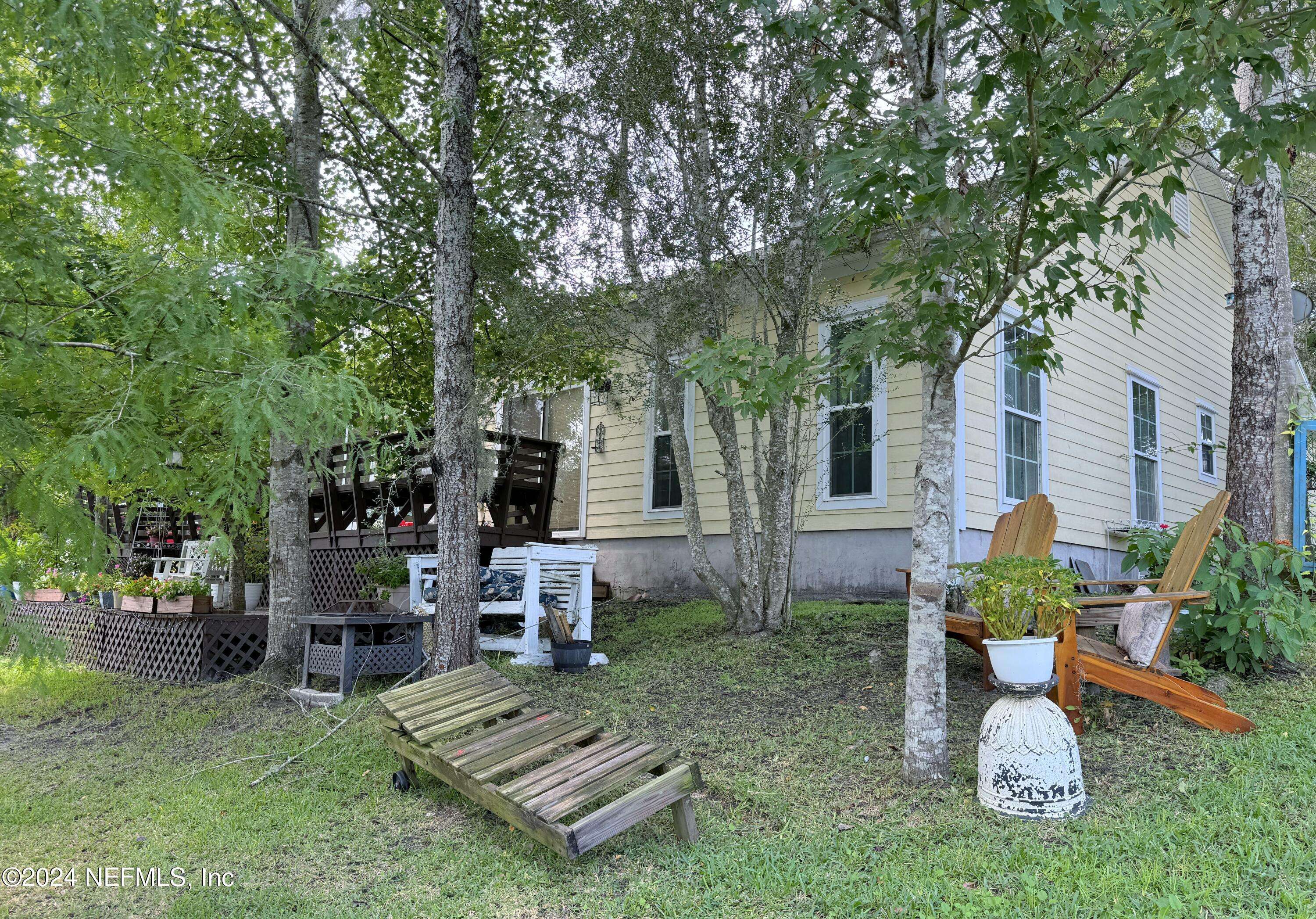 Satsuma, FL 32189,164 LAKE MARGO DR