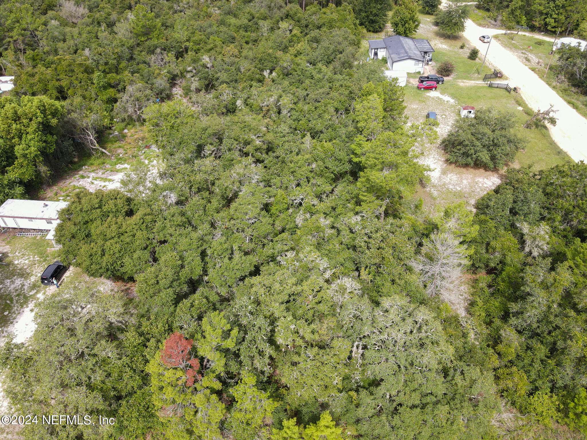 Deland, FL 32720,0 PARADISE RD