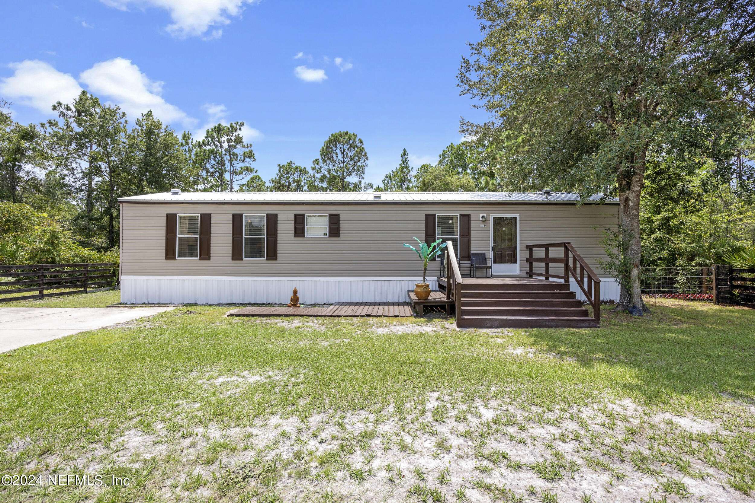 Palatka, FL 32177,119 MACKEREL AVE