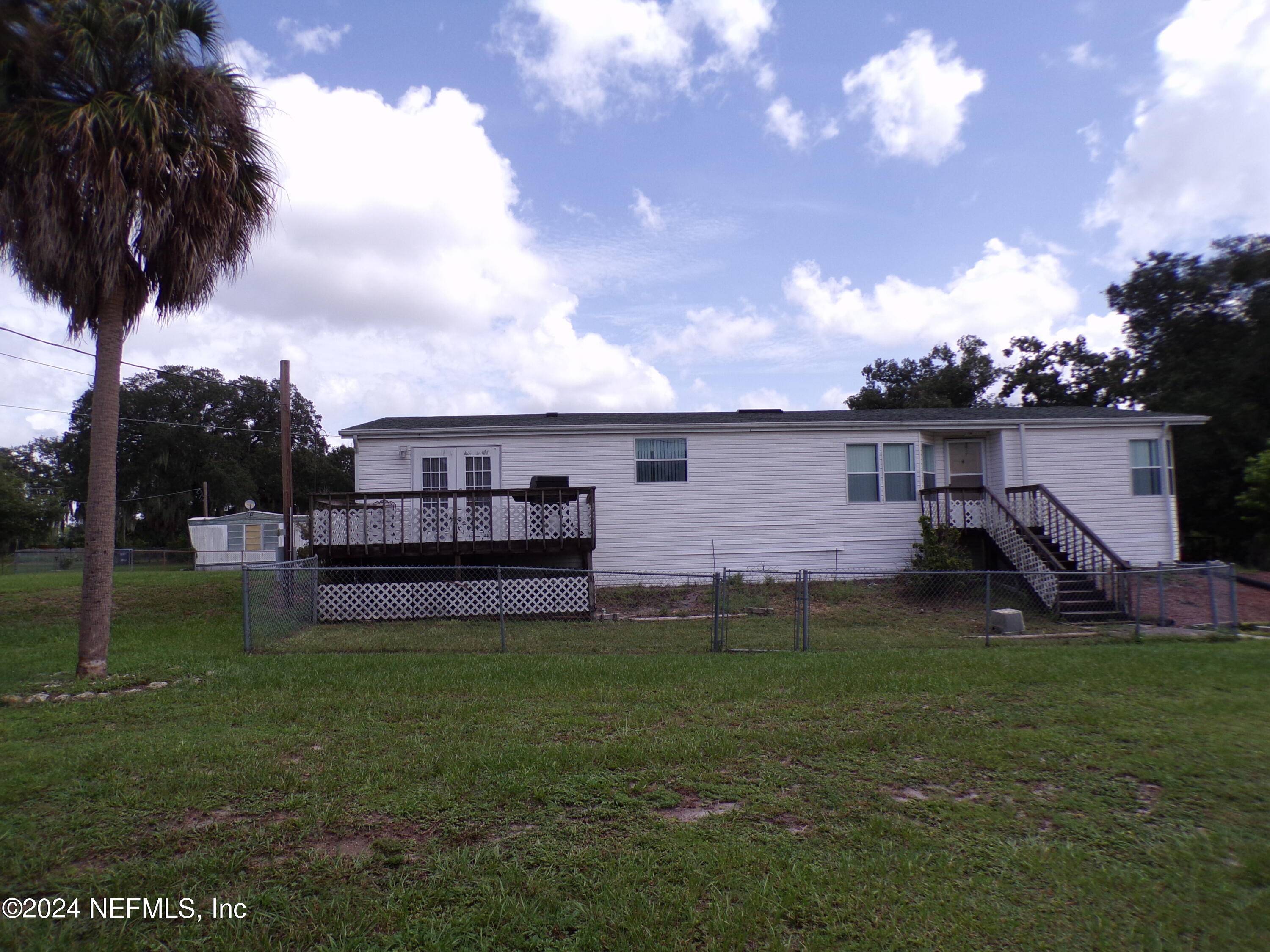 Gibsonton, FL 33534,10642 EAST BAY RD