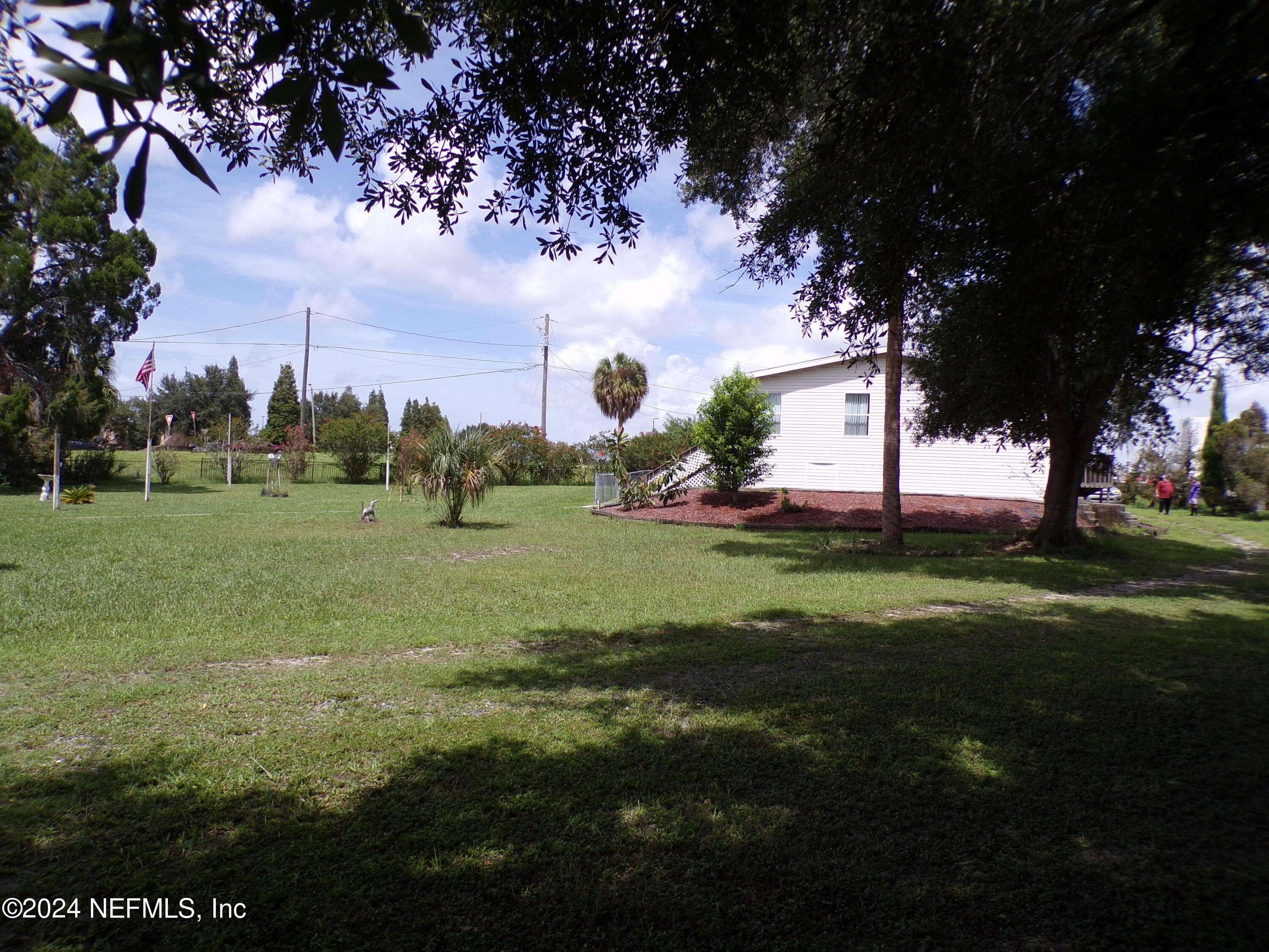 Gibsonton, FL 33534,10642 EAST BAY RD