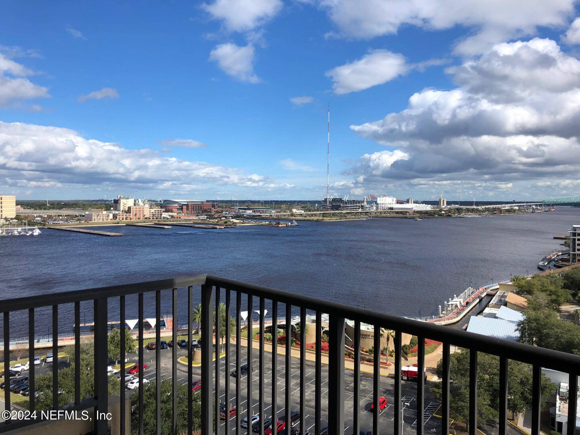 Jacksonville, FL 32207,1478 RIVERPLACE BLVD #1407