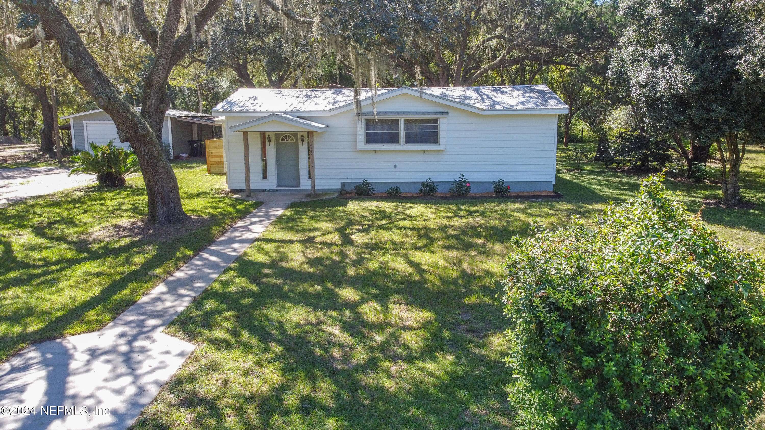 Melrose, FL 32666,8350 STATE ROAD 100