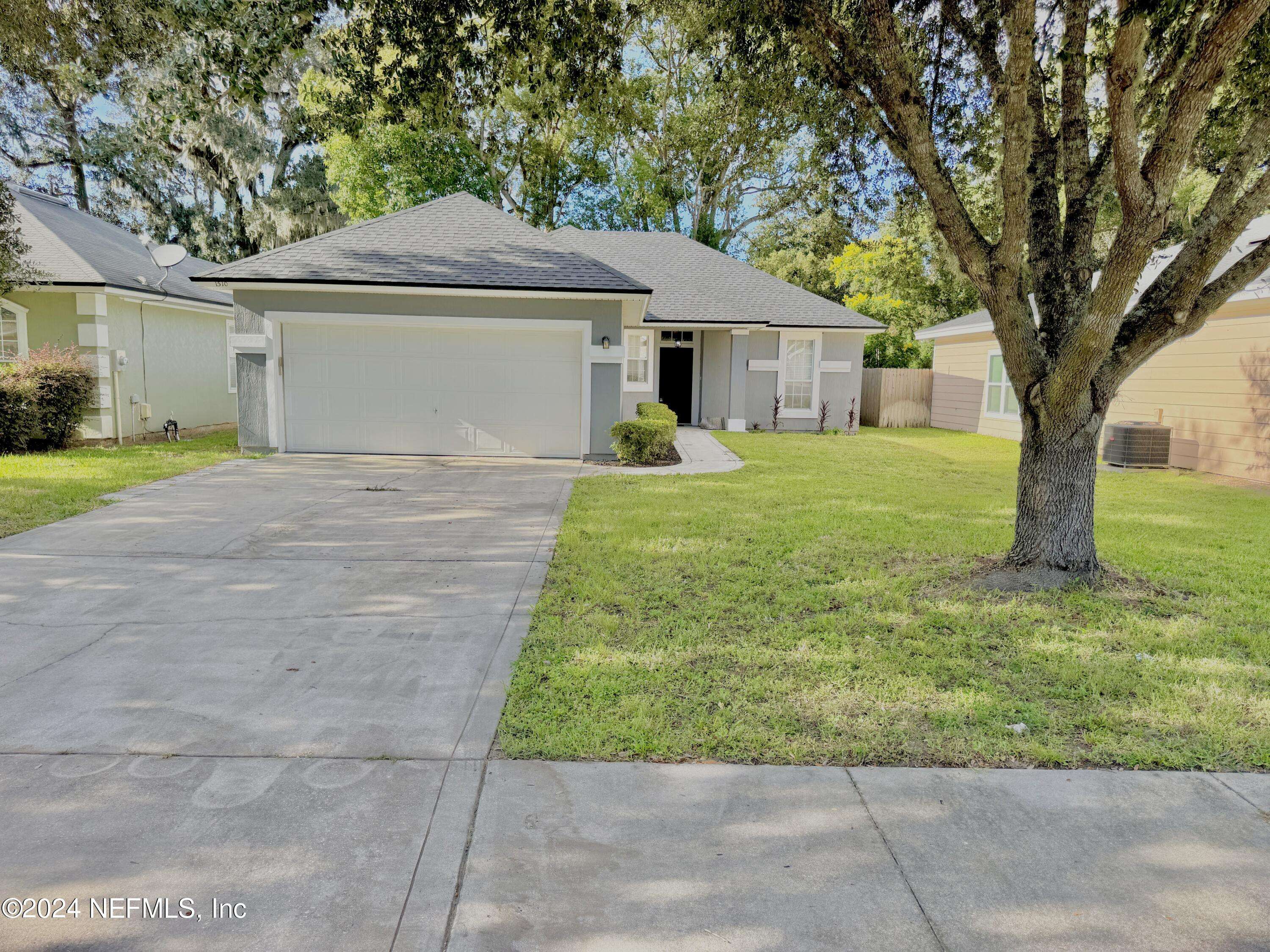 Green Cove Springs, FL 32043,1510 JULIA ST