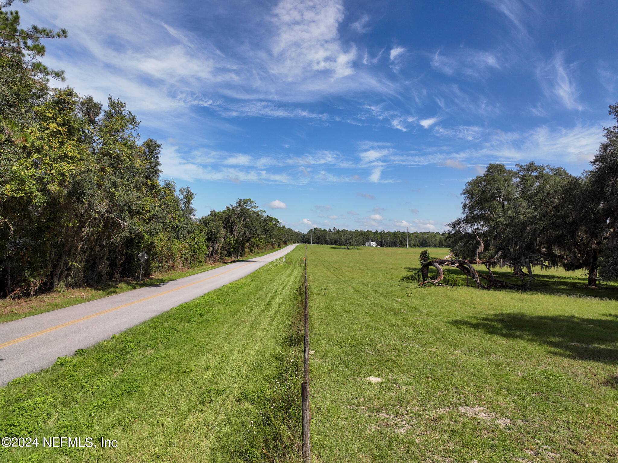 Hawthorne, FL 32640,290 PRICE RD