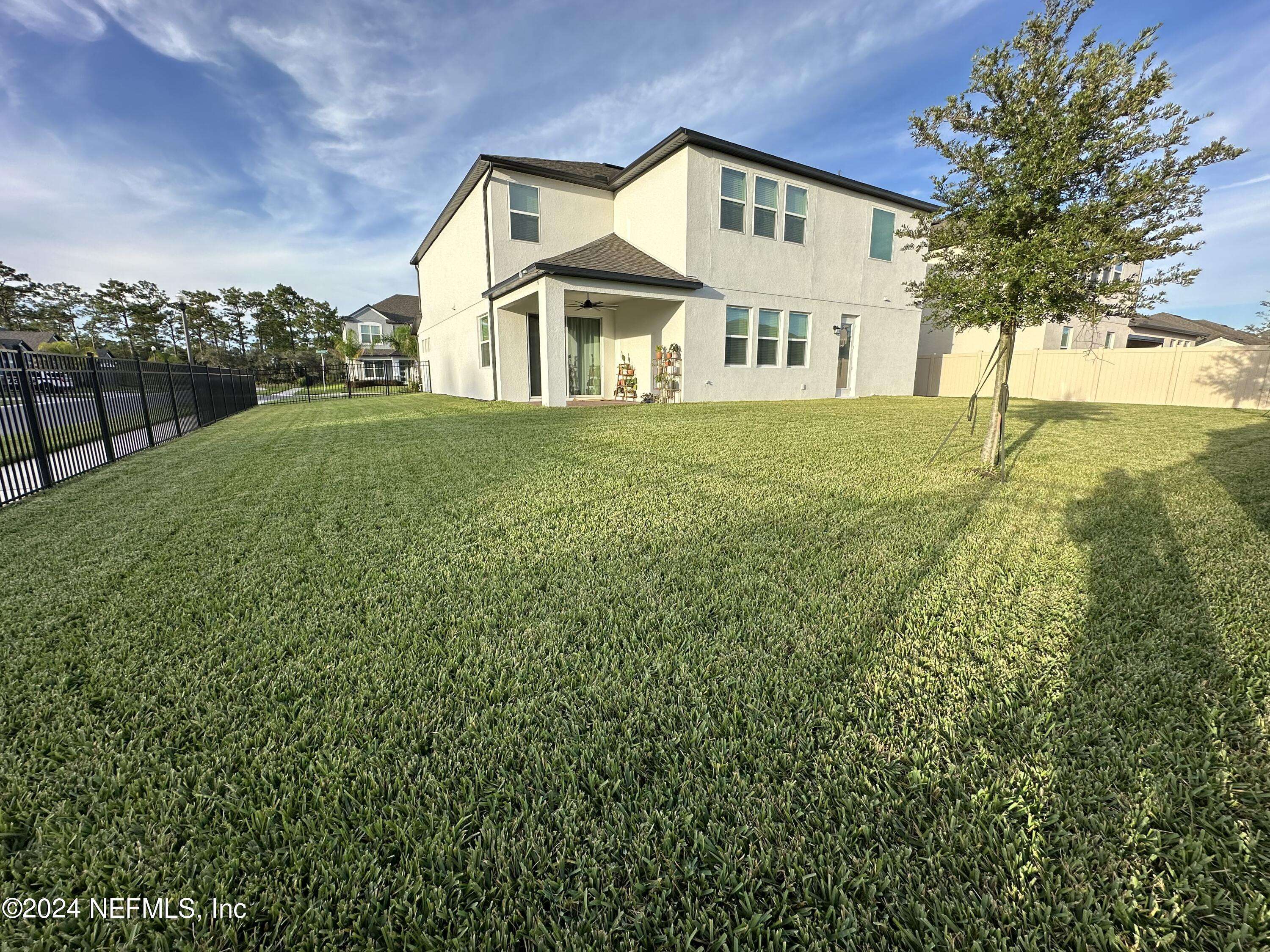 Oviedo, FL 32765,2405 DOVE HUNT LN