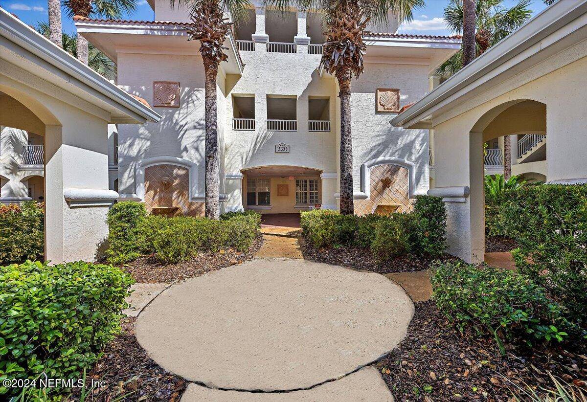 Ponte Vedra Beach, FL 32082,220 S OCEAN GRANDE DR #104