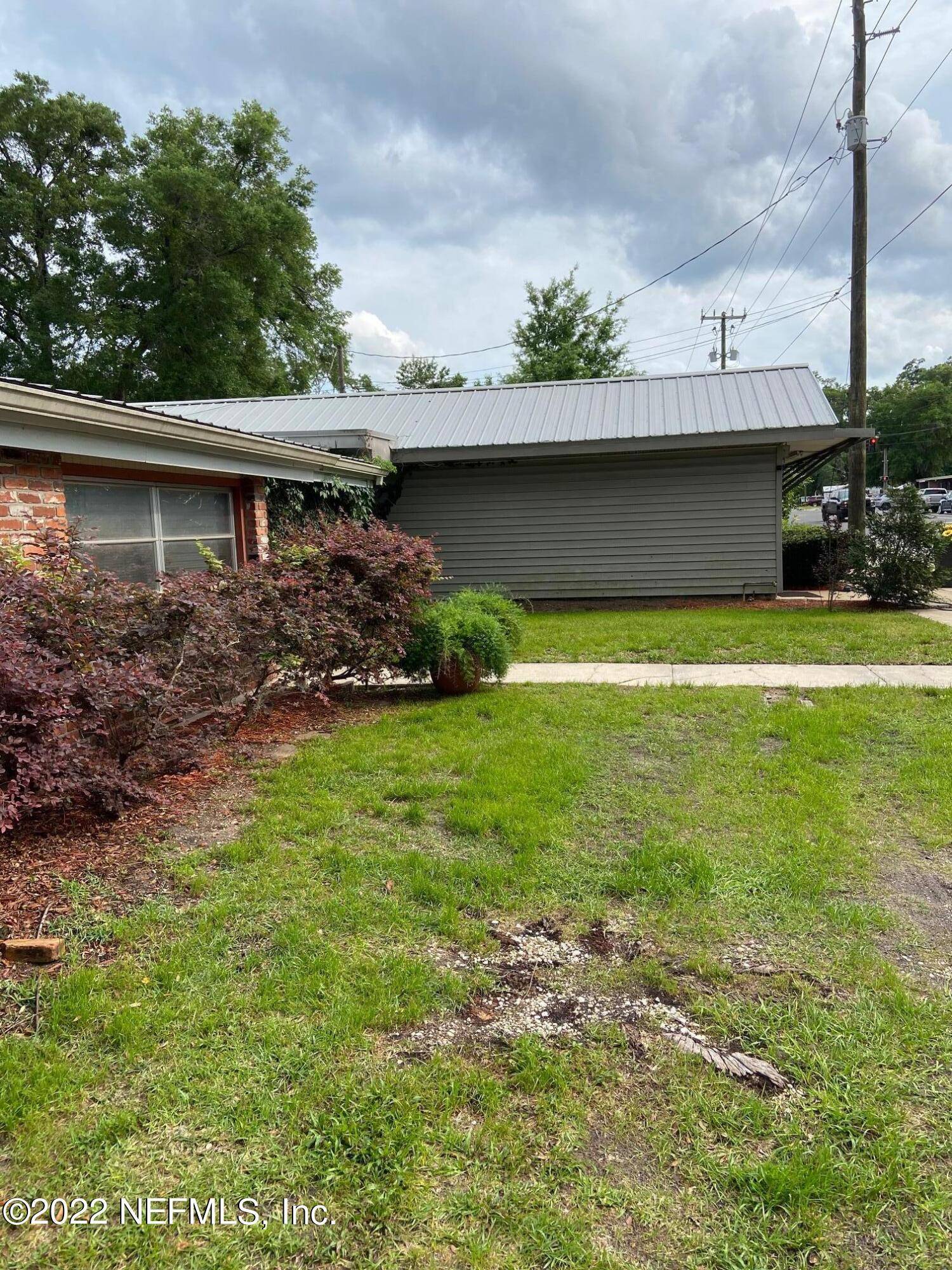 Palatka, FL 32177,111 N PALM AVE