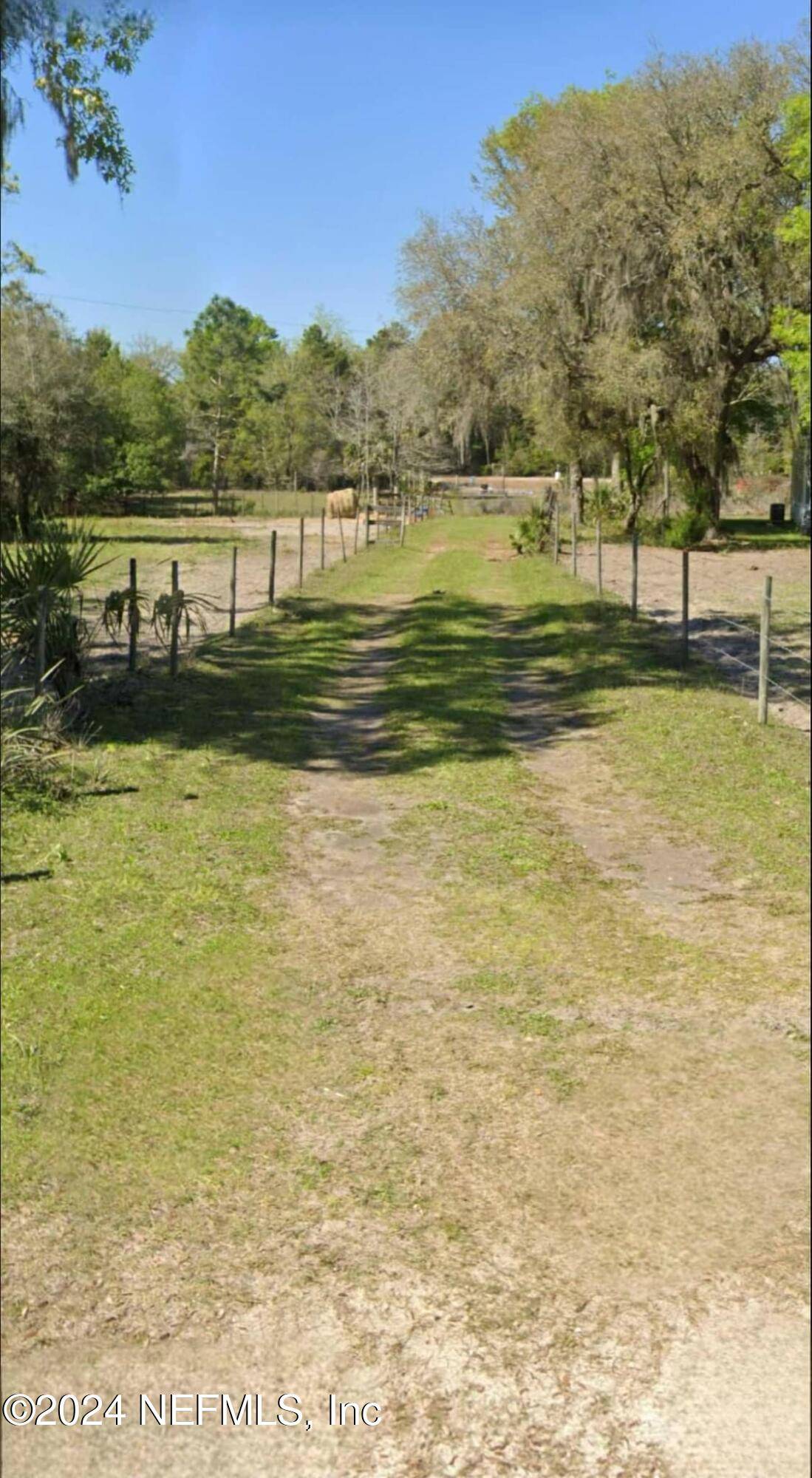 Perry, FL 32348,1678 DENNIS HOWELL RD