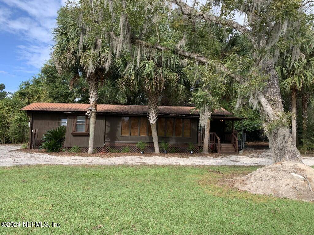 Hawthorne, FL 32640,671 N STATE ROAD 21