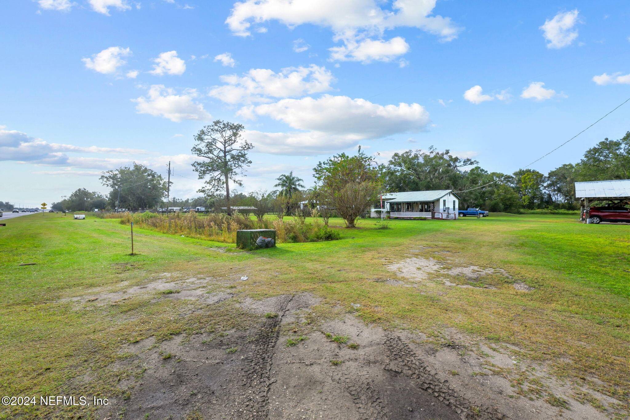 East Palatka, FL 32131,521 State Rd 207