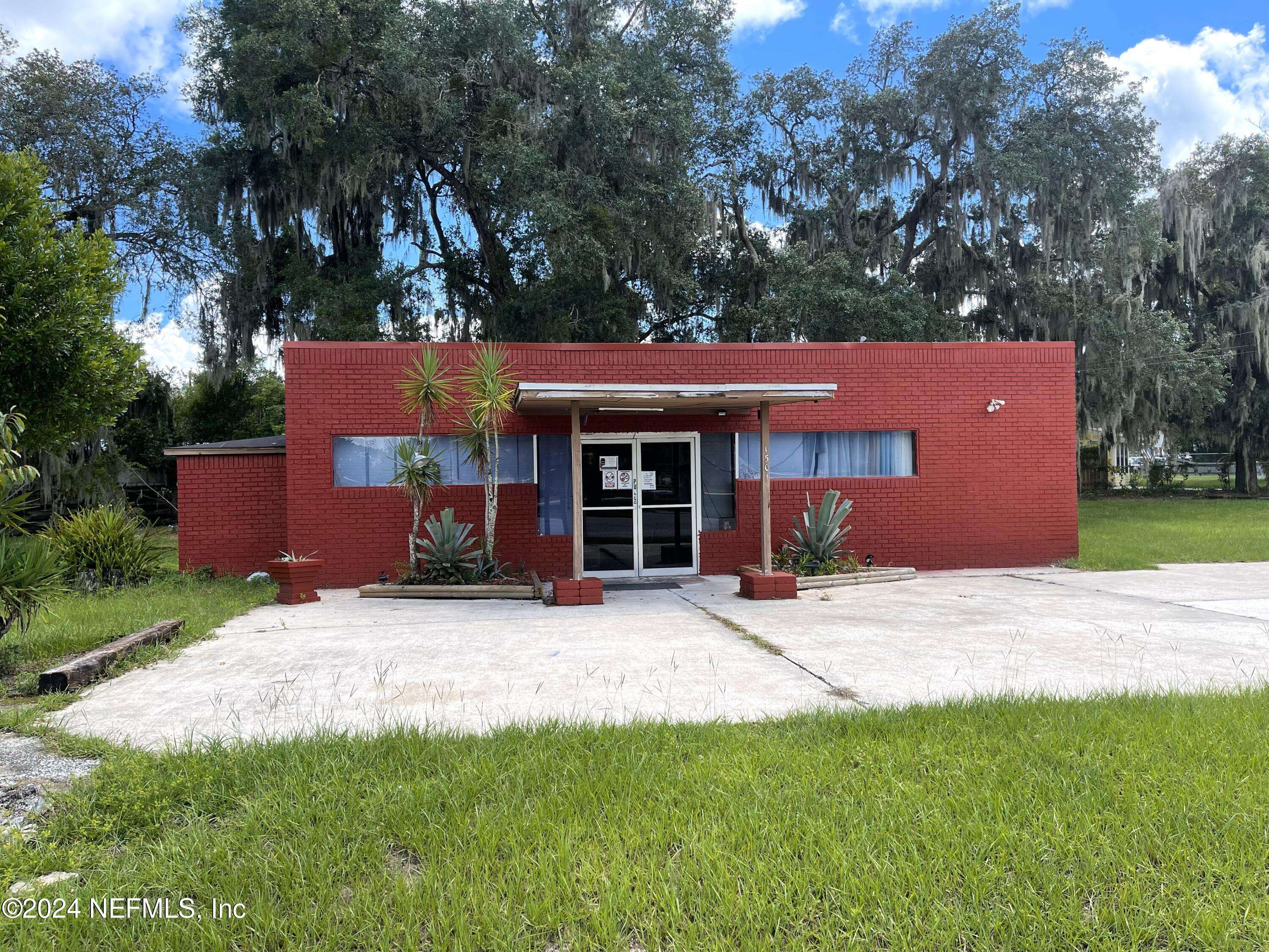 Palatka, FL 32177,1501 HUSSON AVE