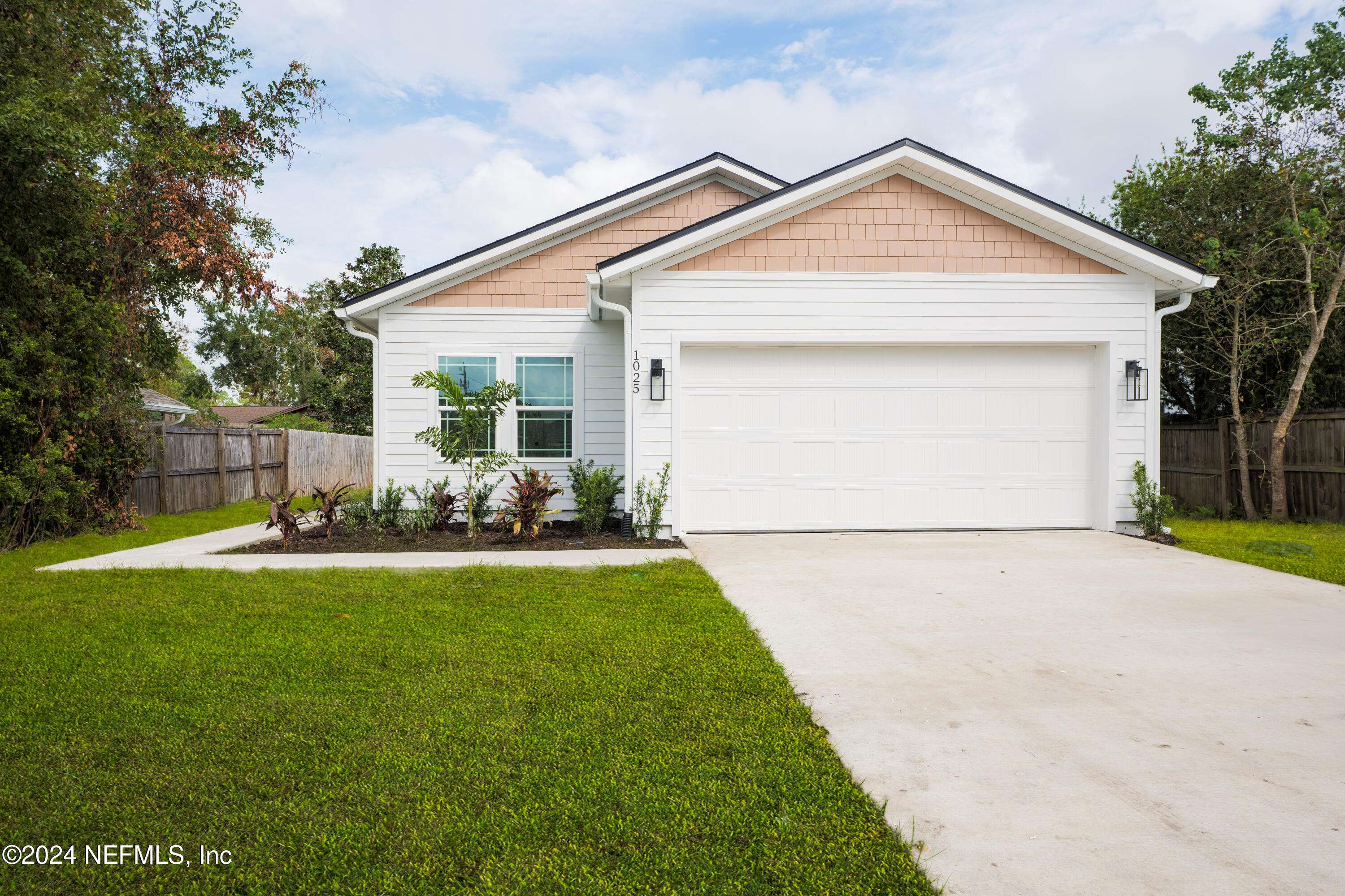 Fleming Island, FL 32003,1025 FLEMING ST