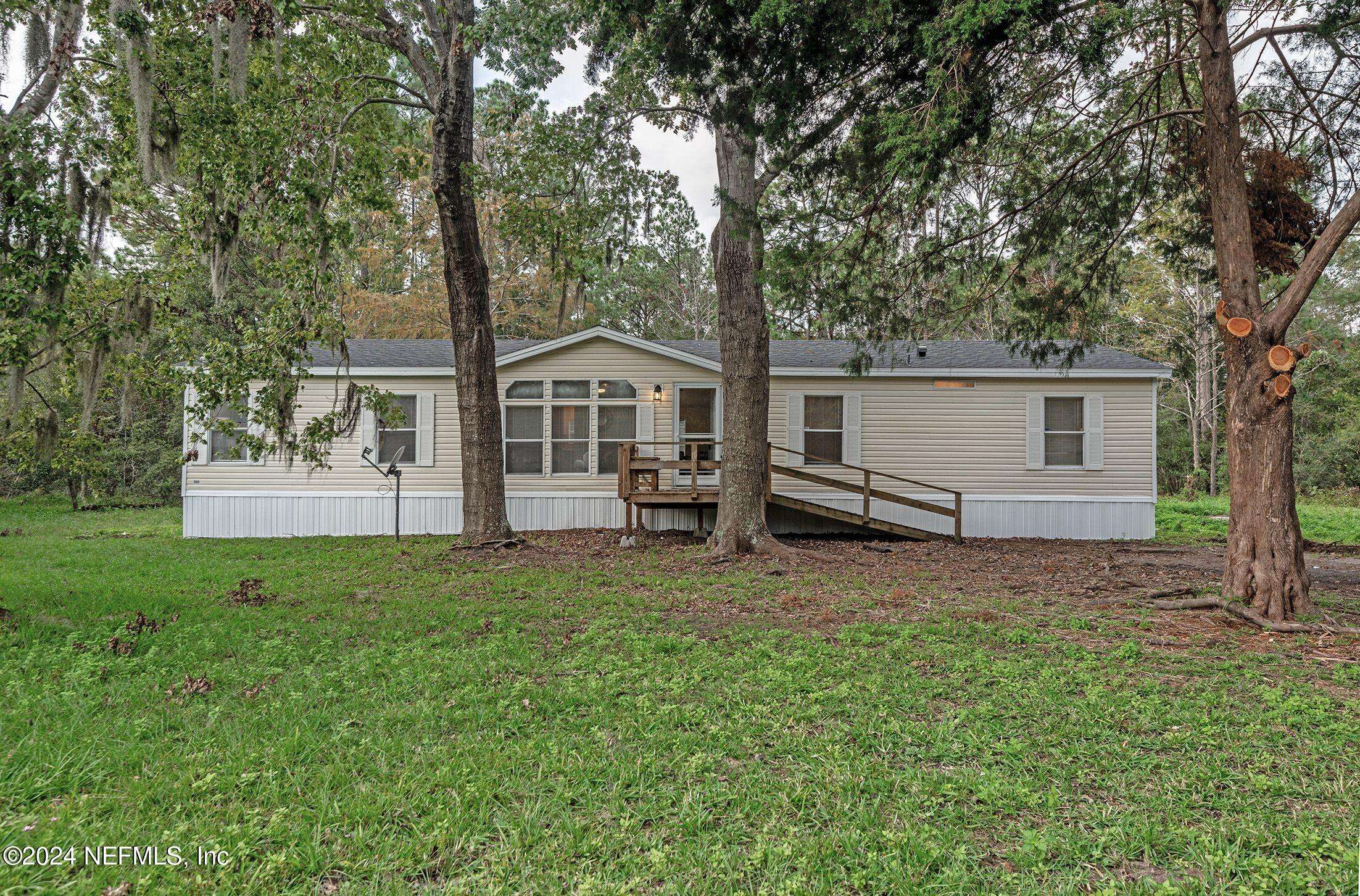Yulee, FL 32097,85299 ALGER RD