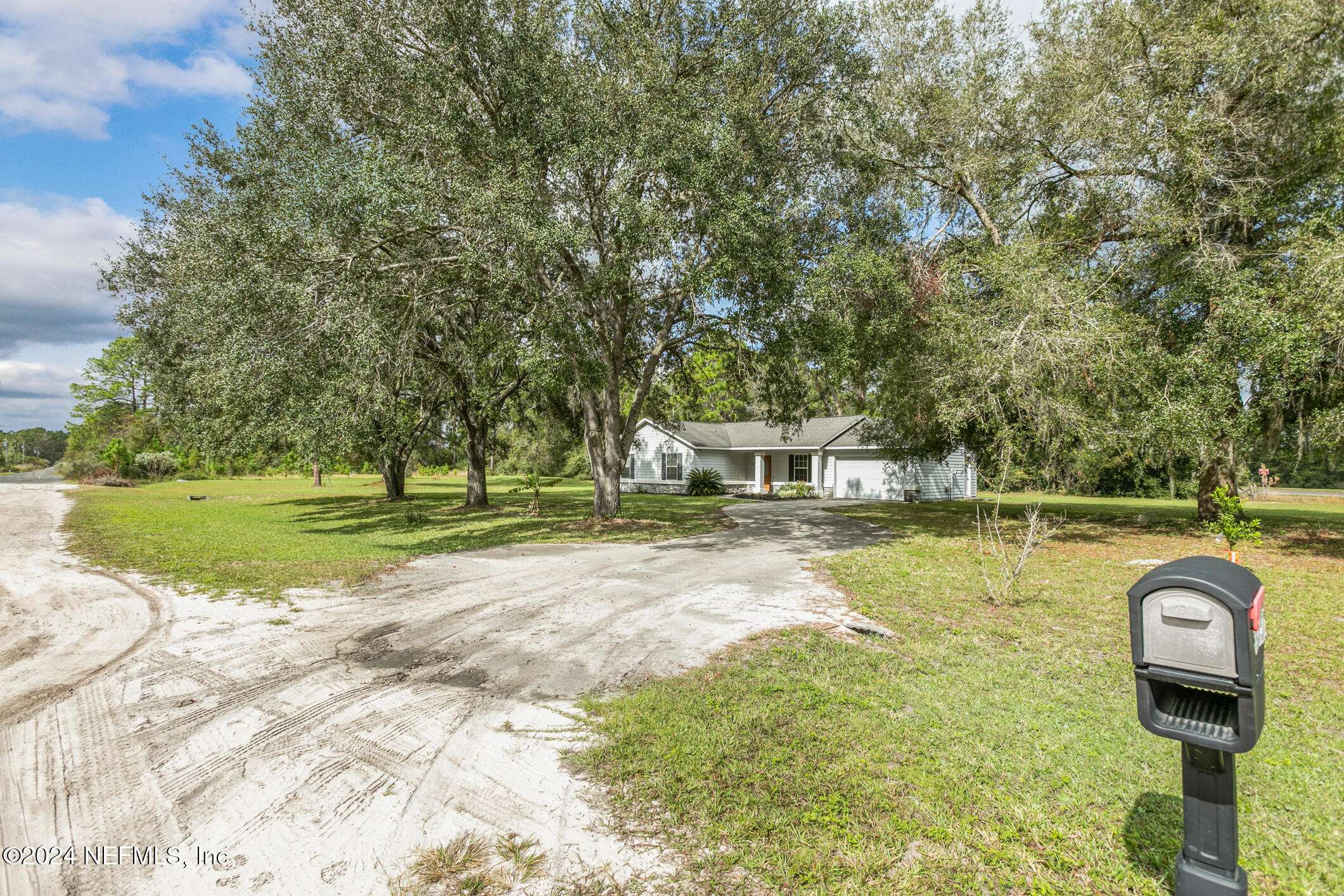 Palatka, FL 32177,100 JACK RD