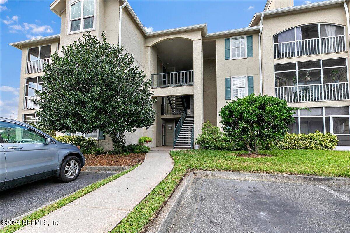 Ponte Vedra Beach, FL 32082,400 SANDIRON CIR #411