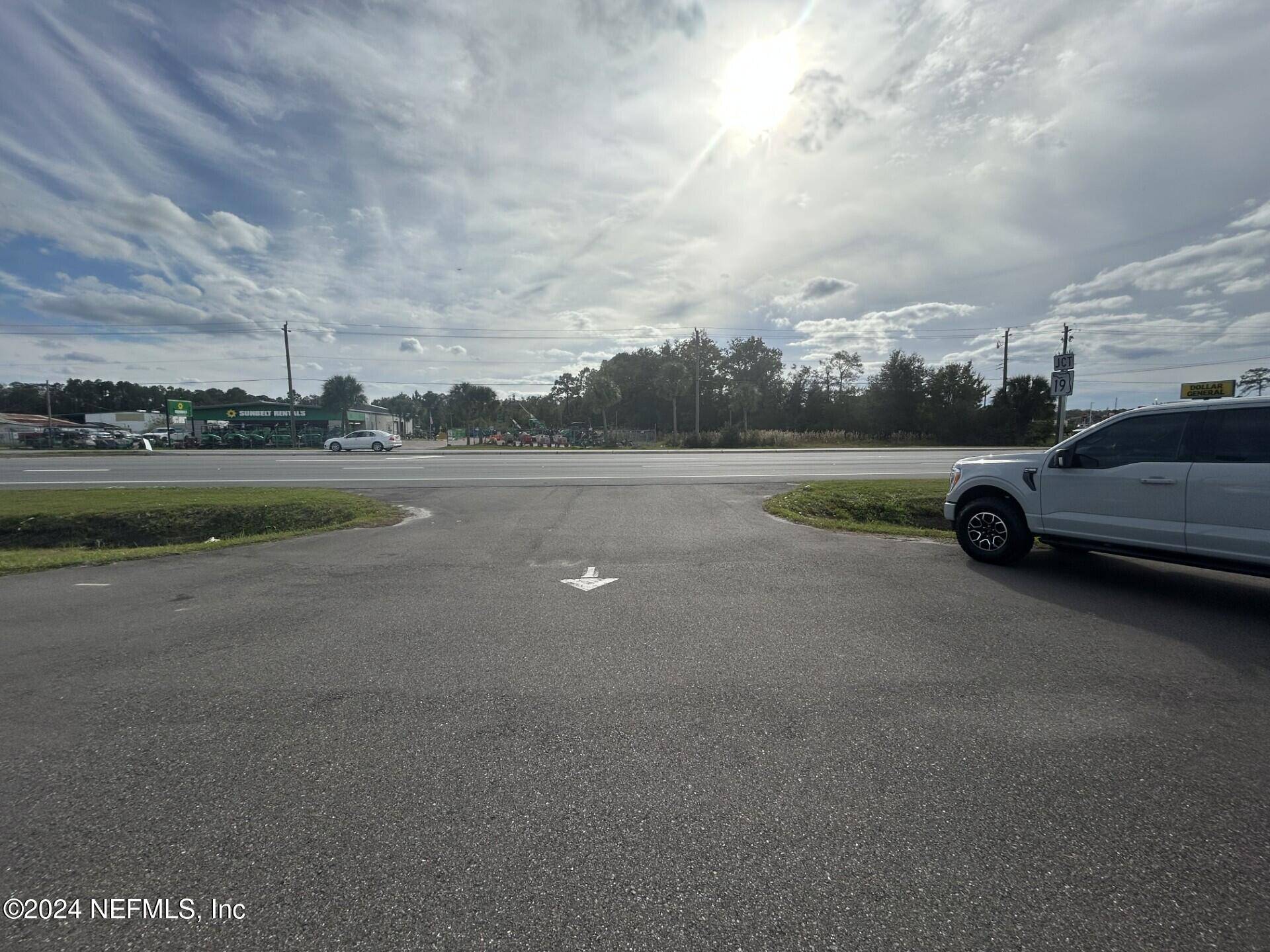 Palatka, FL 32177,3524 REID ST